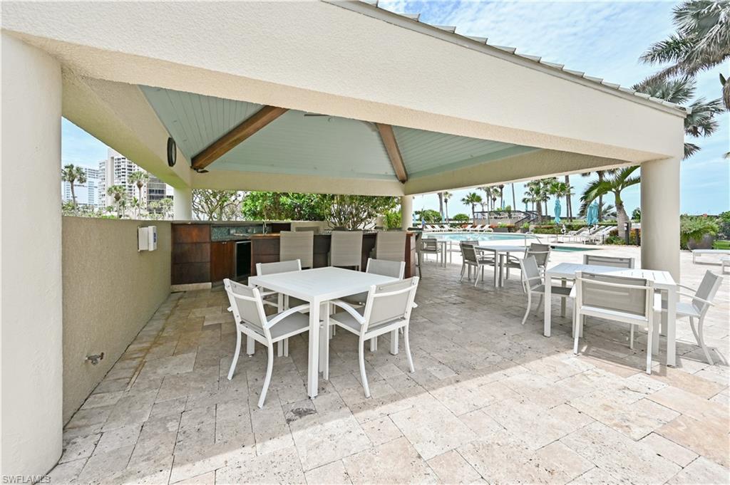 4551 Gulf Shore BLVD N 306