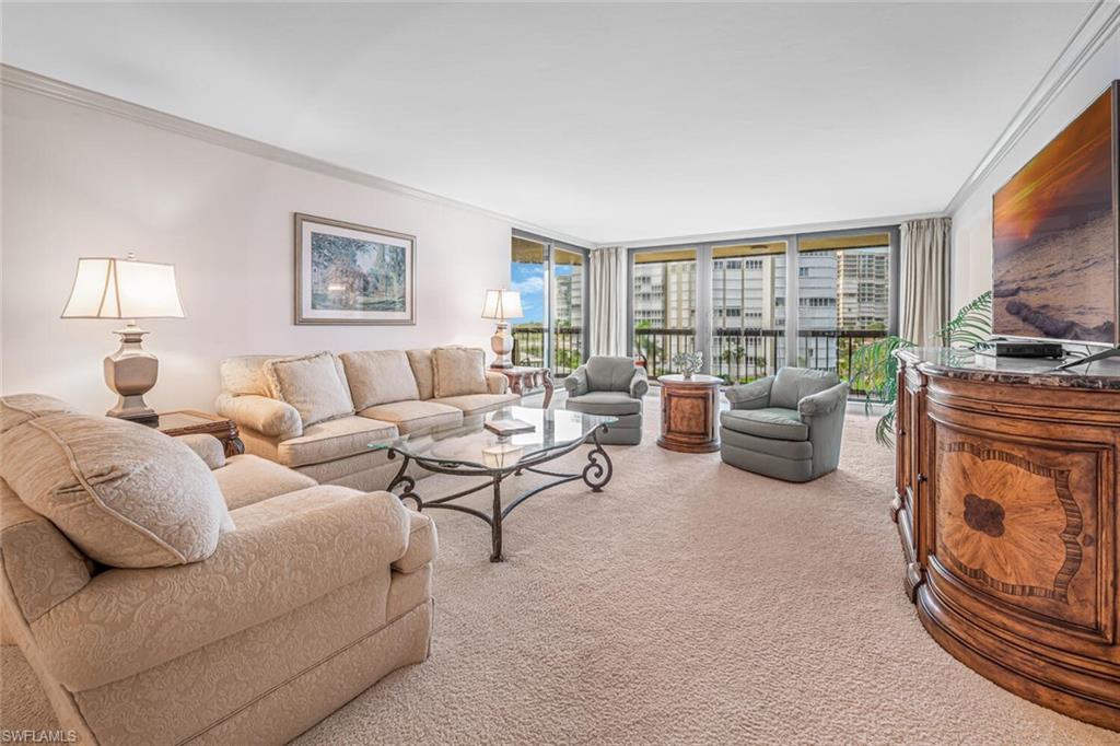 4551 Gulf Shore BLVD N 605