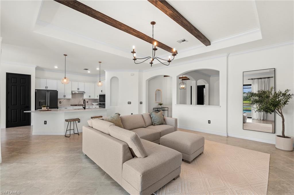 2067 Antigua LN