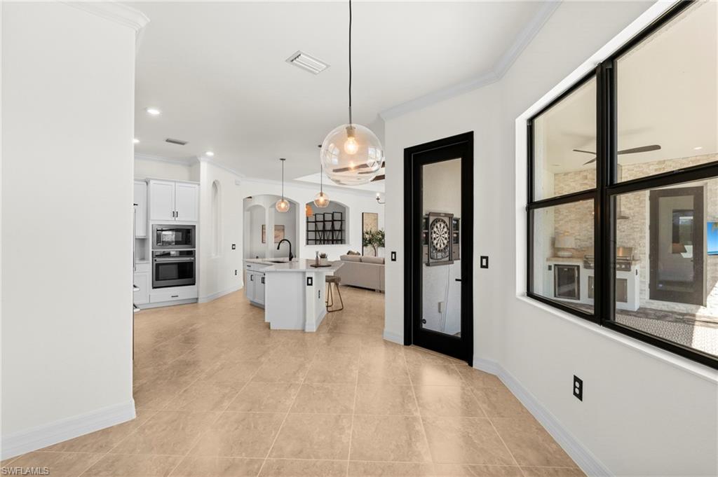 2067 Antigua LN