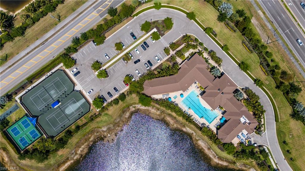 2067 Antigua LN