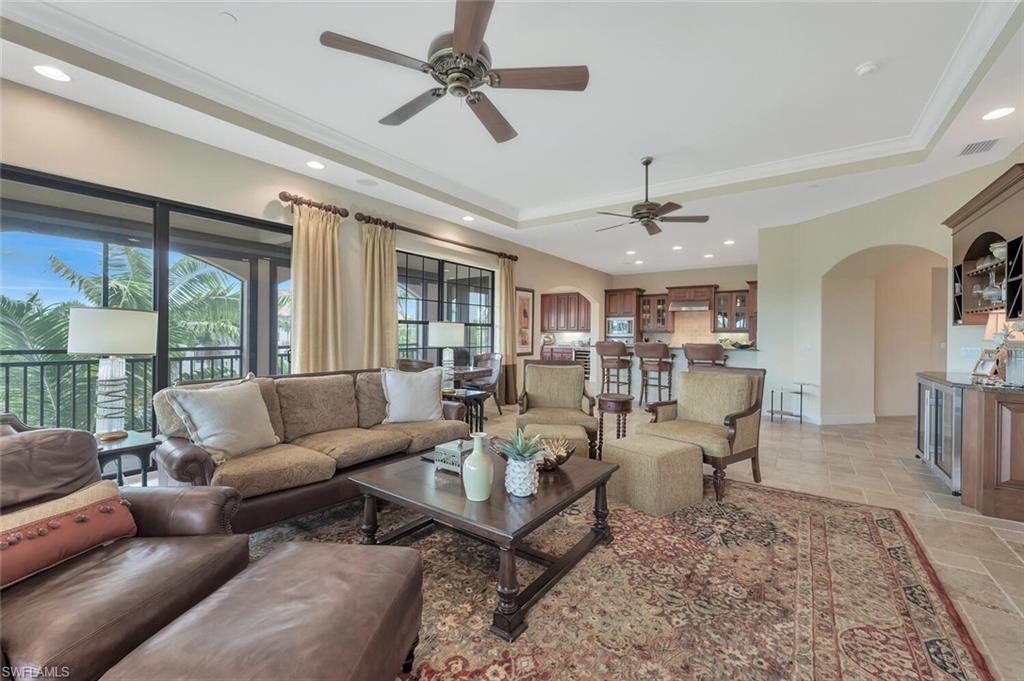 2543 Marquesa Royale LN PH 301