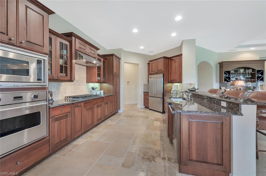 2543 Marquesa Royale LN PH 301