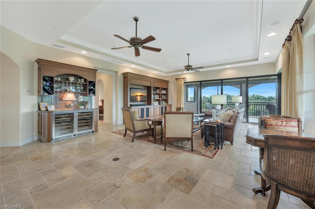 2543 Marquesa Royale LN PH 301