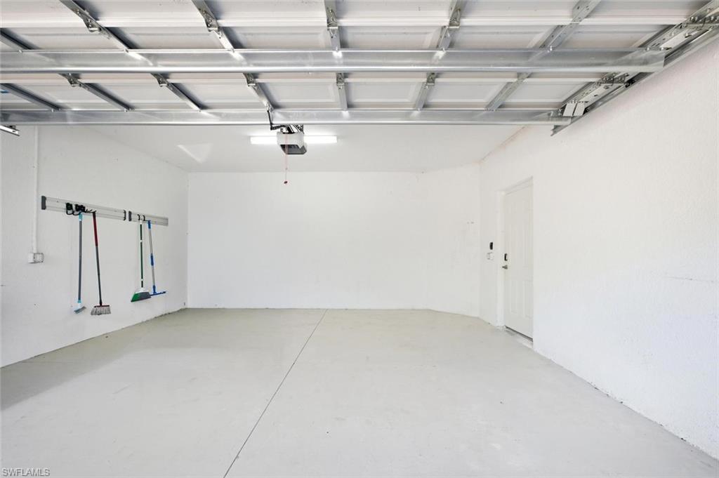 2165 Frangipani CIR 102