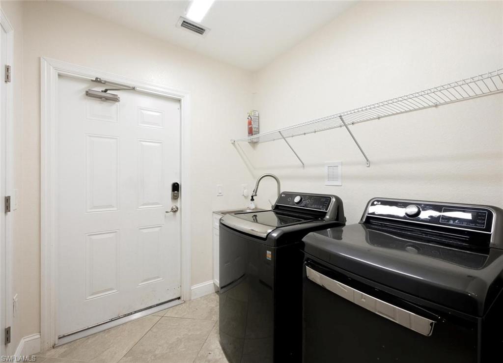 2165 Frangipani CIR 102