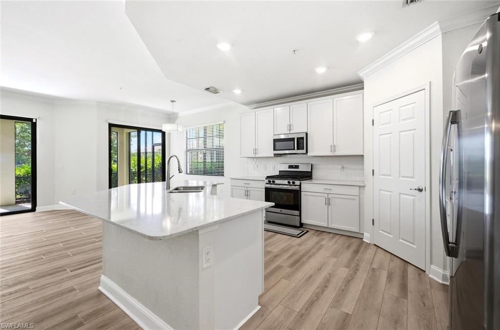 2165 Frangipani CIR 102