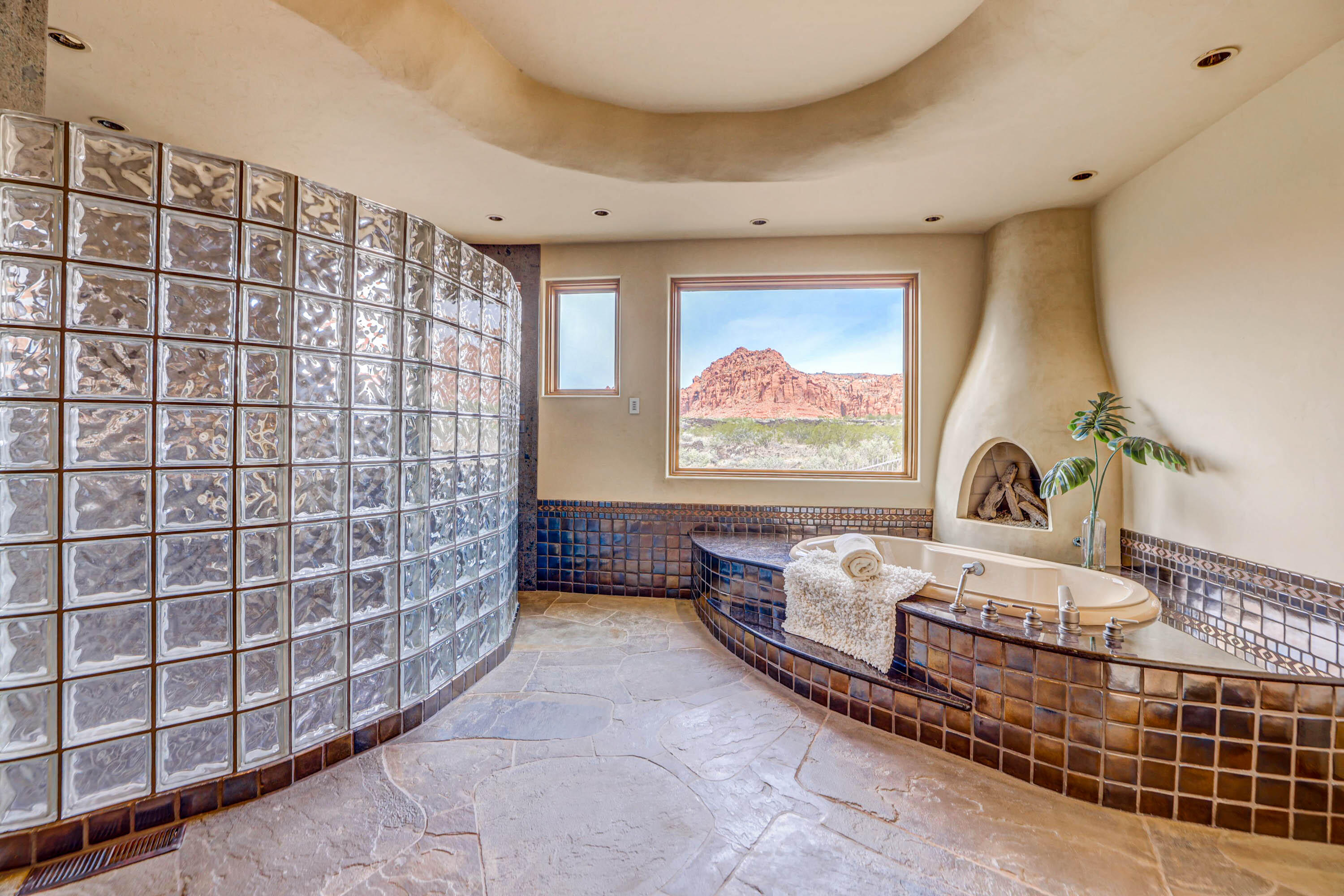 1500 E Split Rock DR Unit: #138