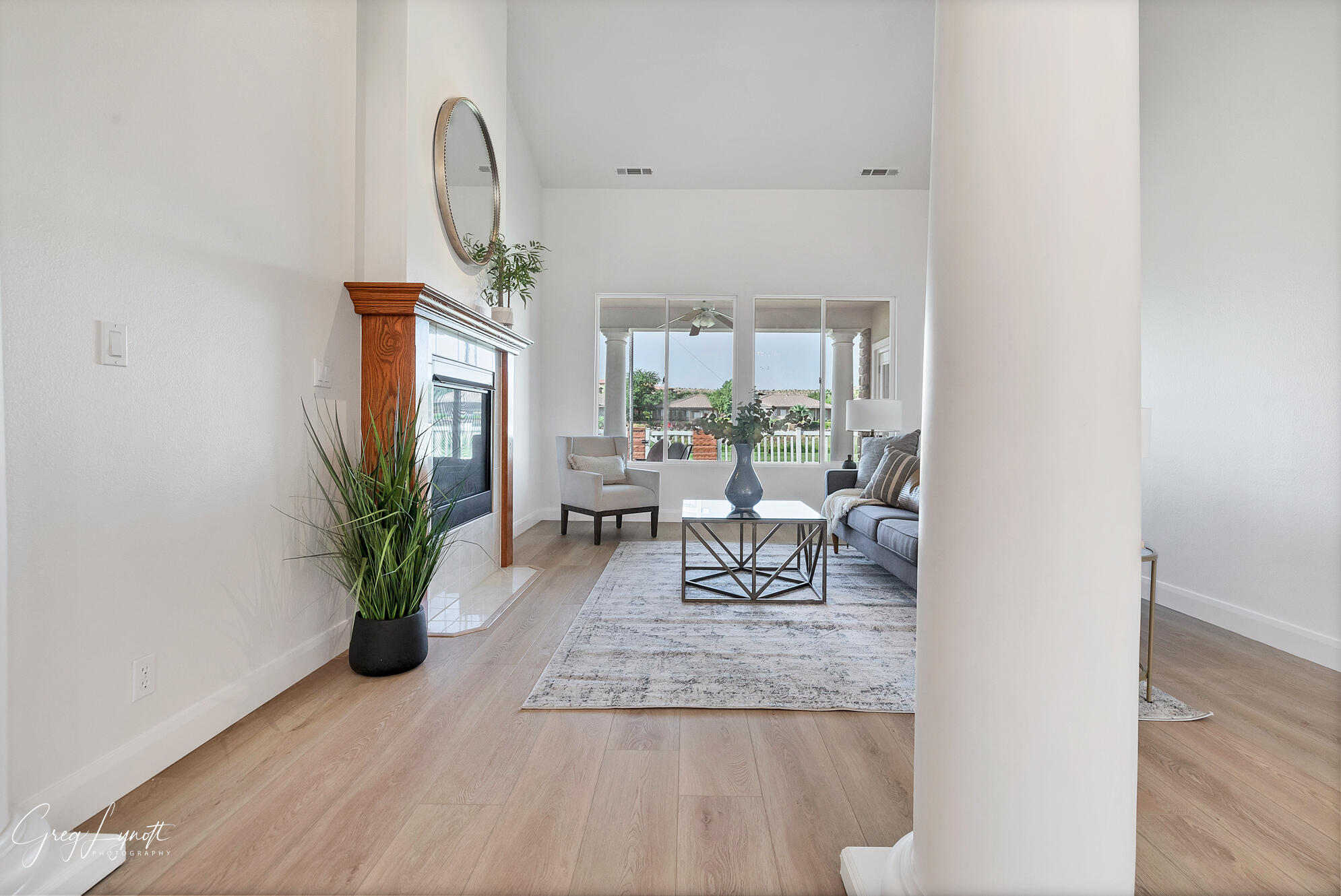 1979 W Rivers Edge LN