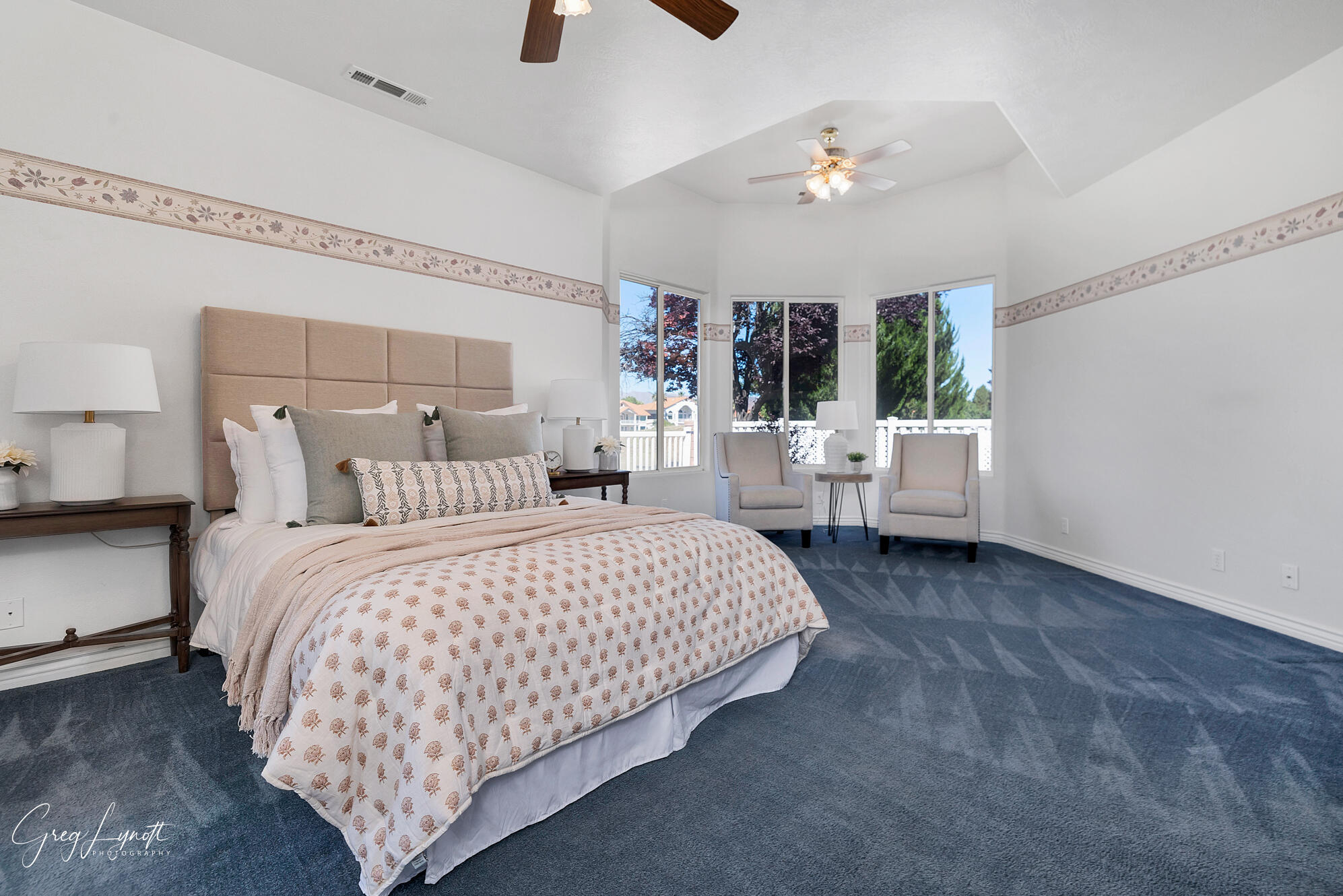 1979 W Rivers Edge LN