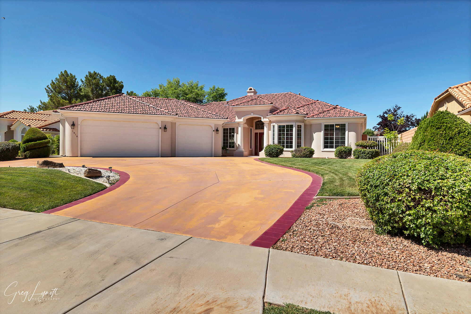 1979 W Rivers Edge LN