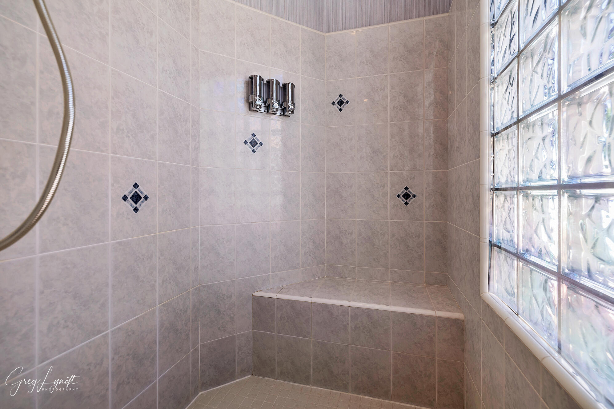 1979 W Rivers Edge LN