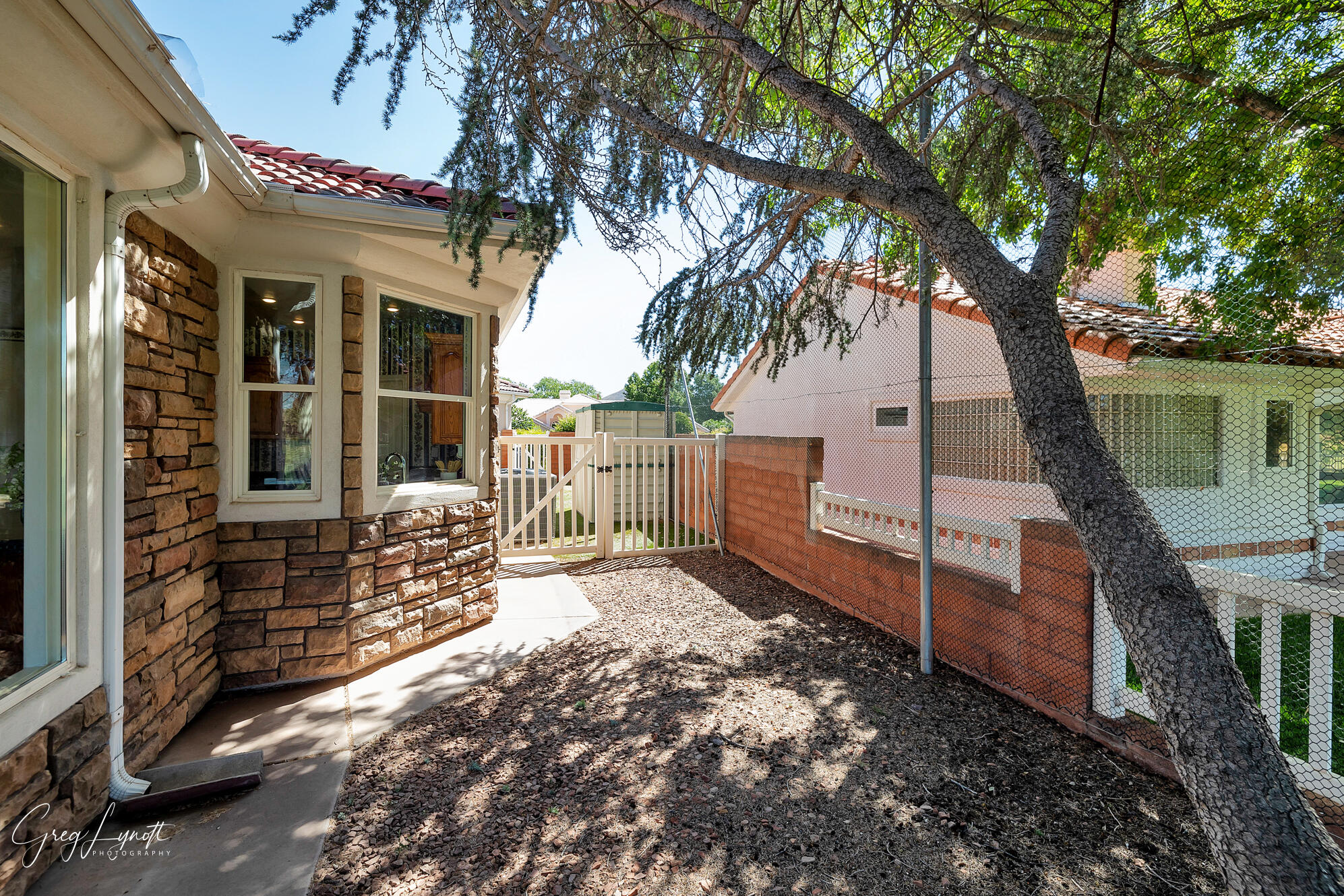 1979 W Rivers Edge LN