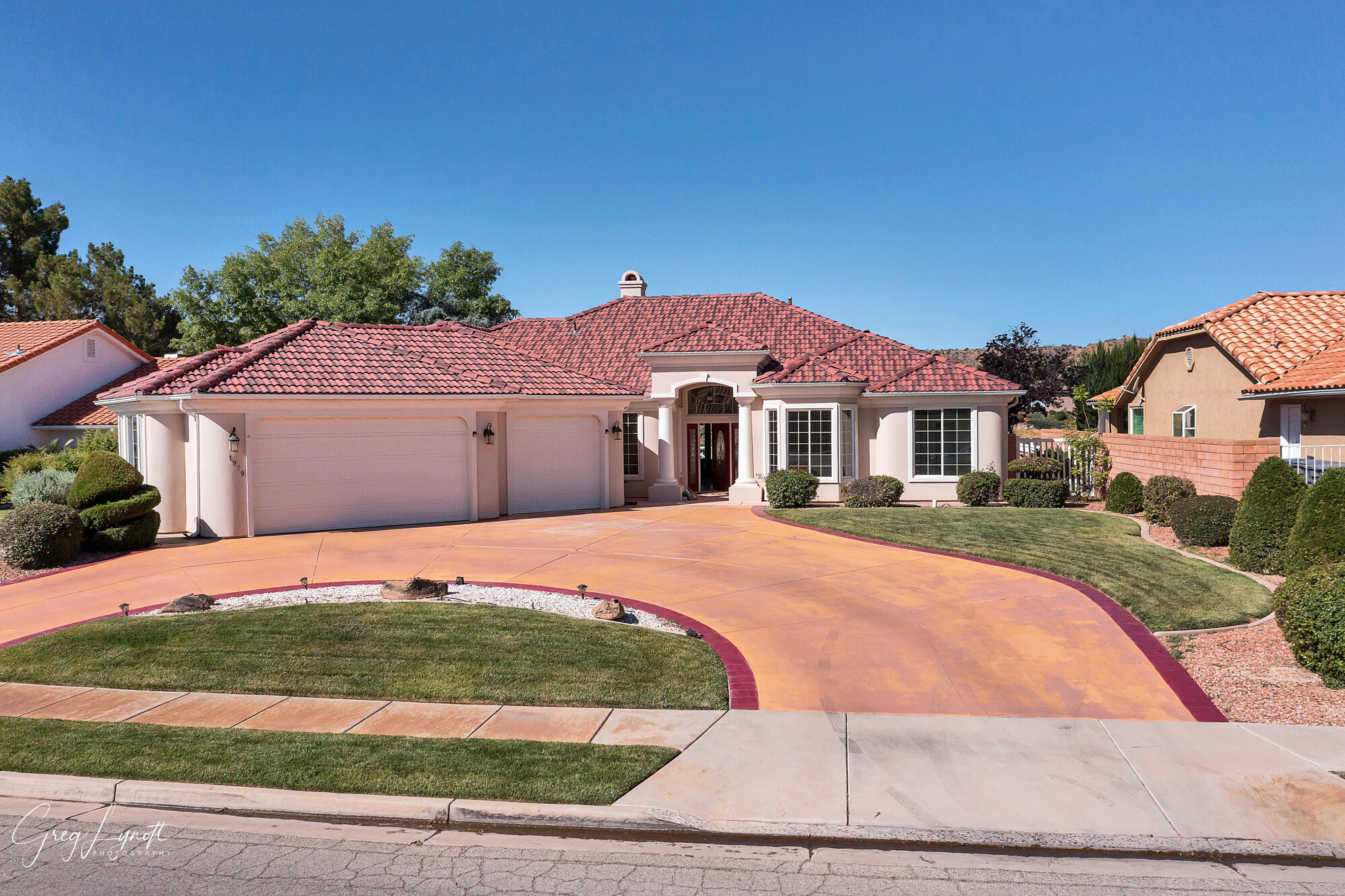 1979 W Rivers Edge LN