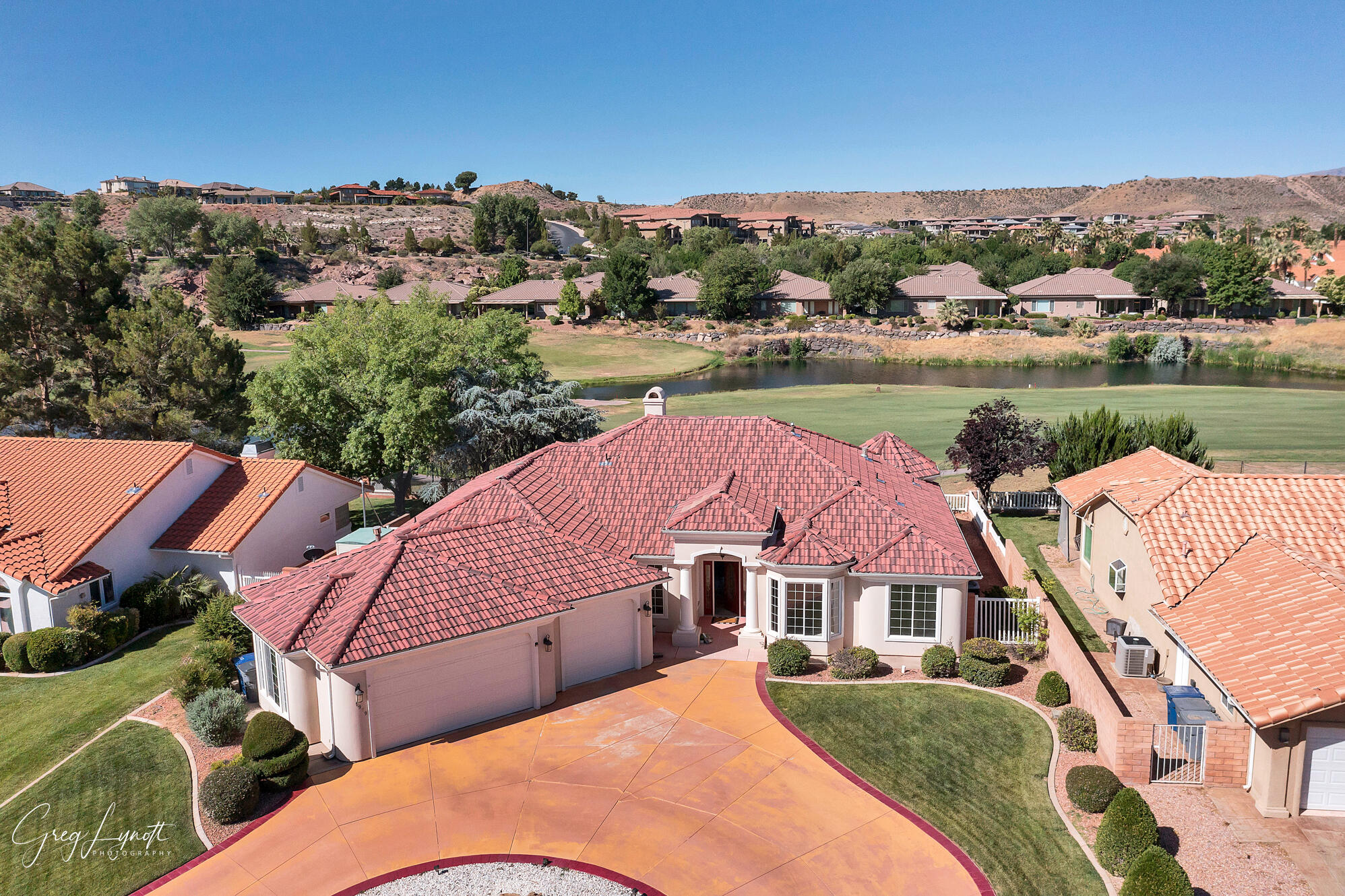 1979 W Rivers Edge LN