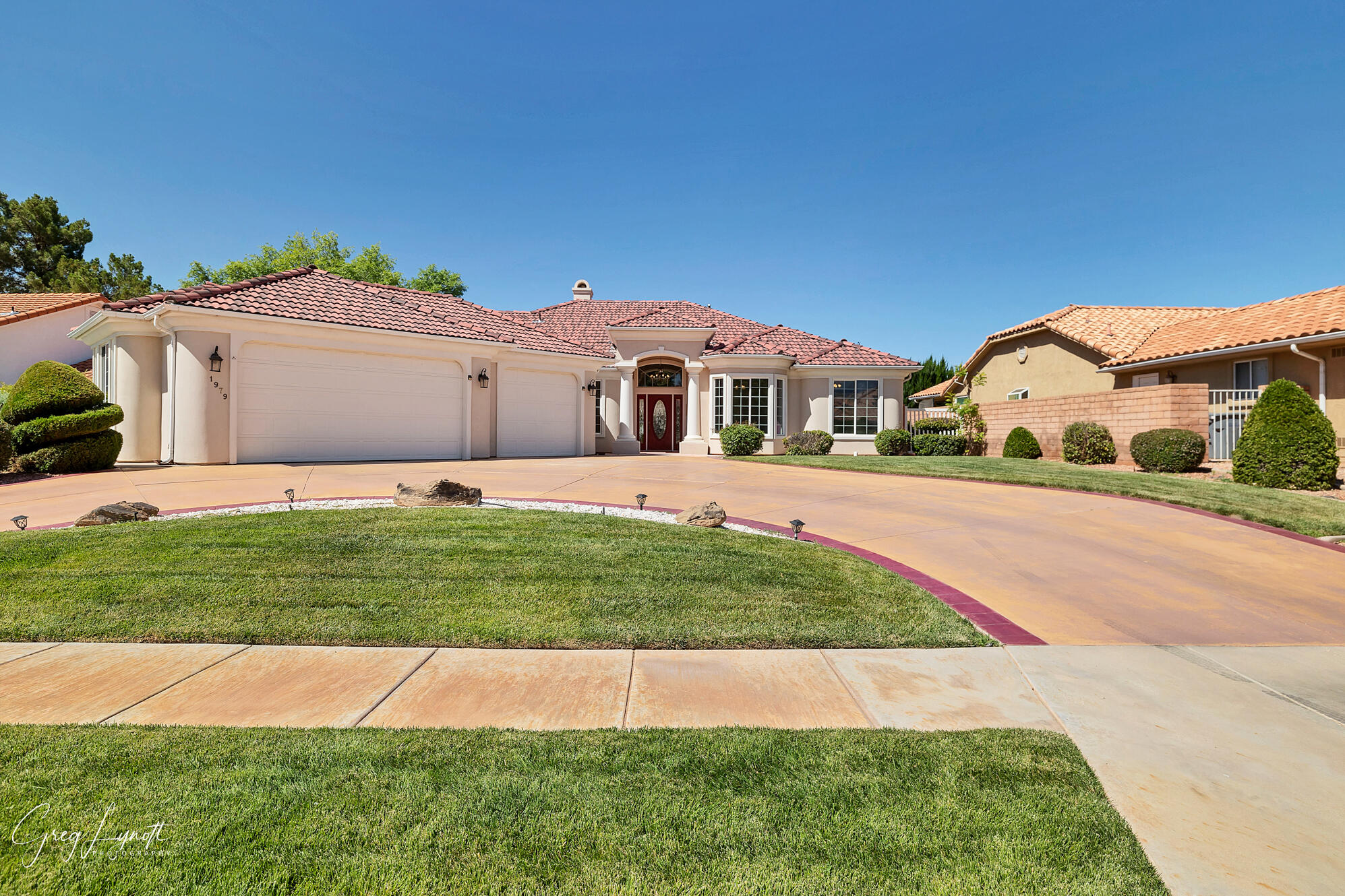 1979 W Rivers Edge LN