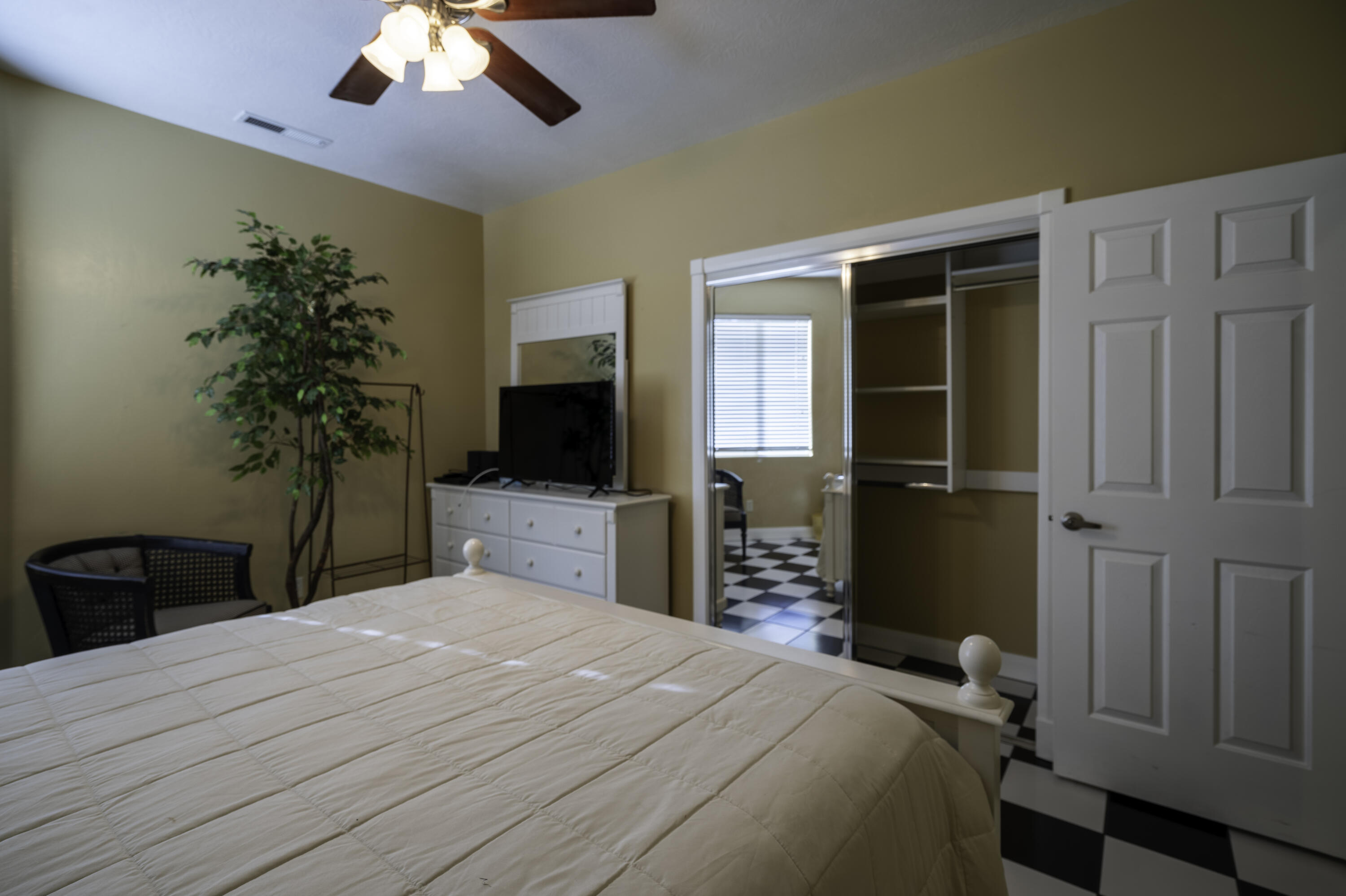 145 N Mall DR Unit: #24