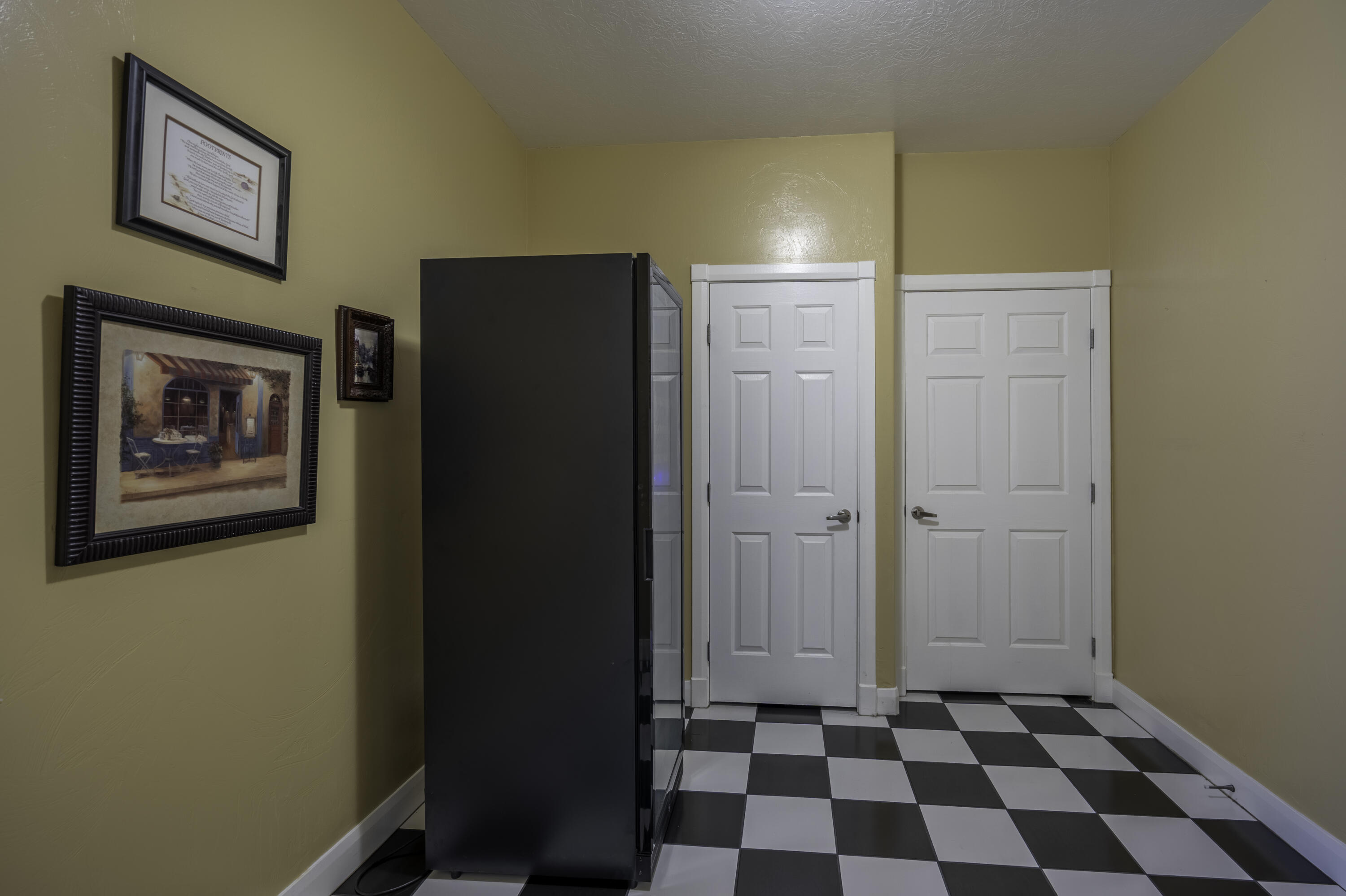 145 N Mall DR Unit: #24