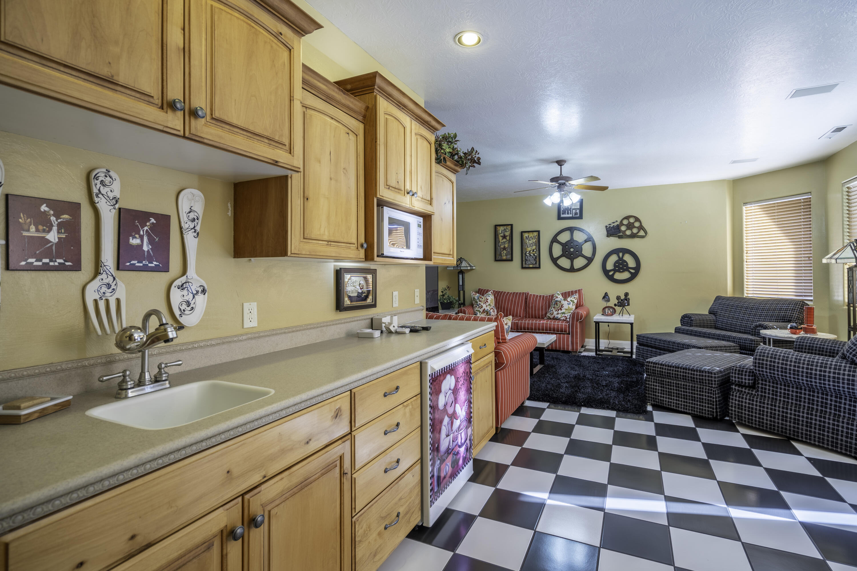 145 N Mall DR Unit: #24