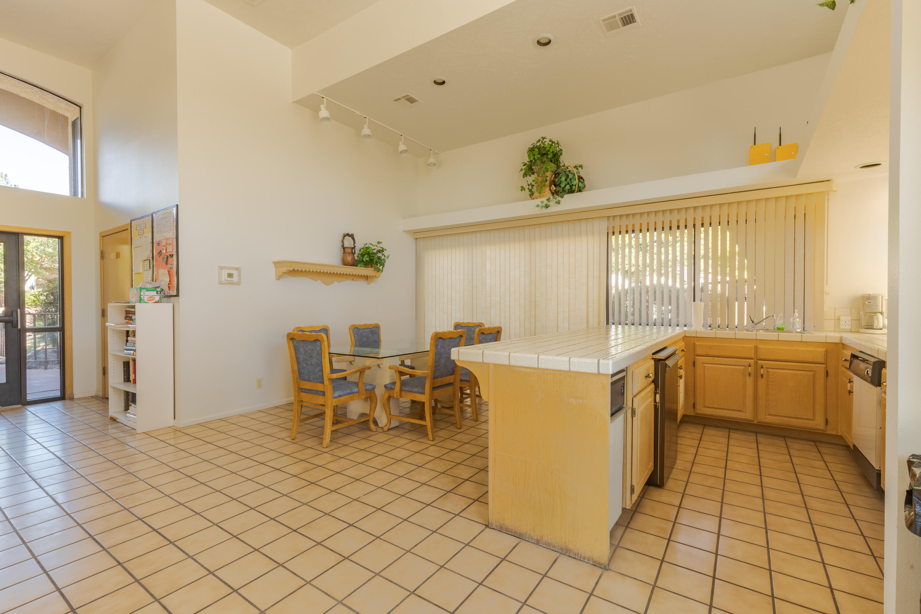 301 S 1200 E Unit: #71