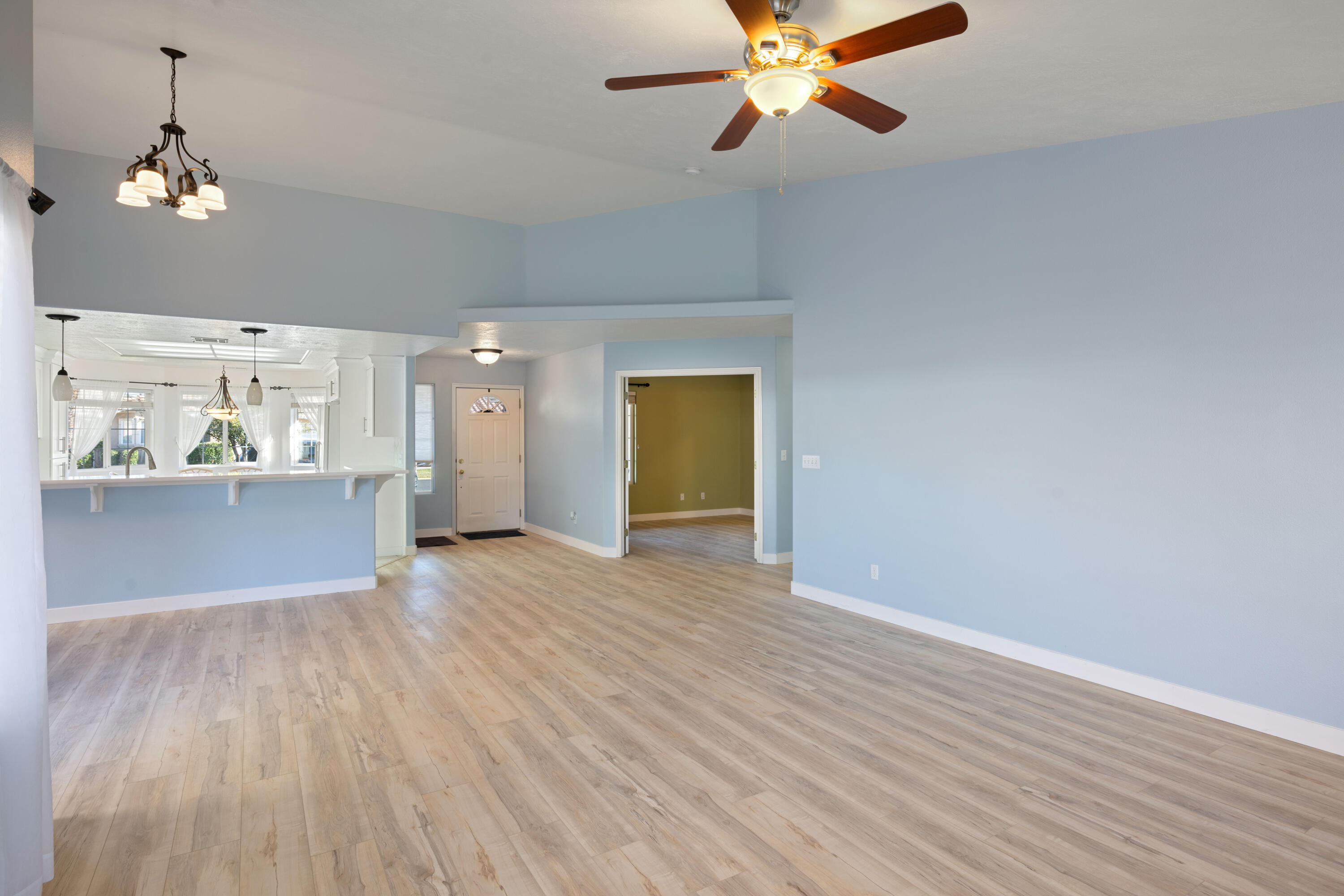 1825 W Mathis Park Unit: #33