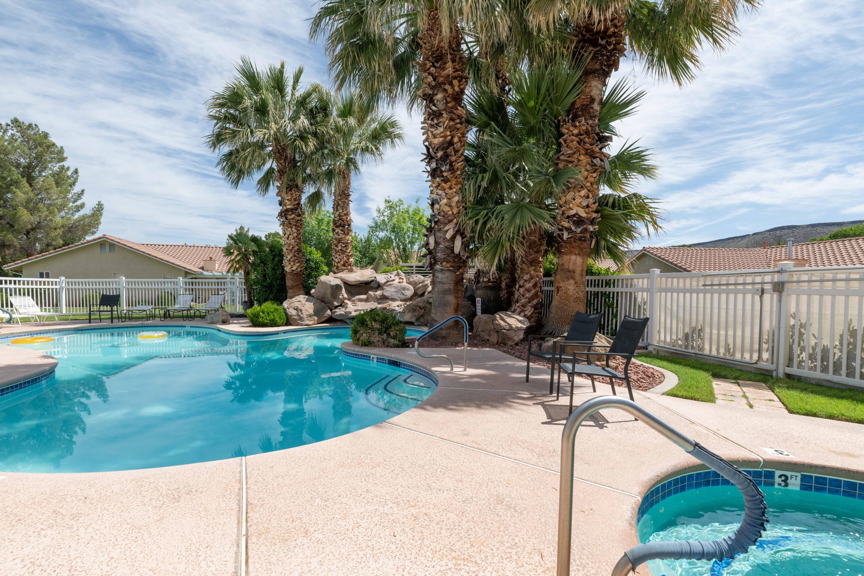 1825 W Mathis Park Unit: #33