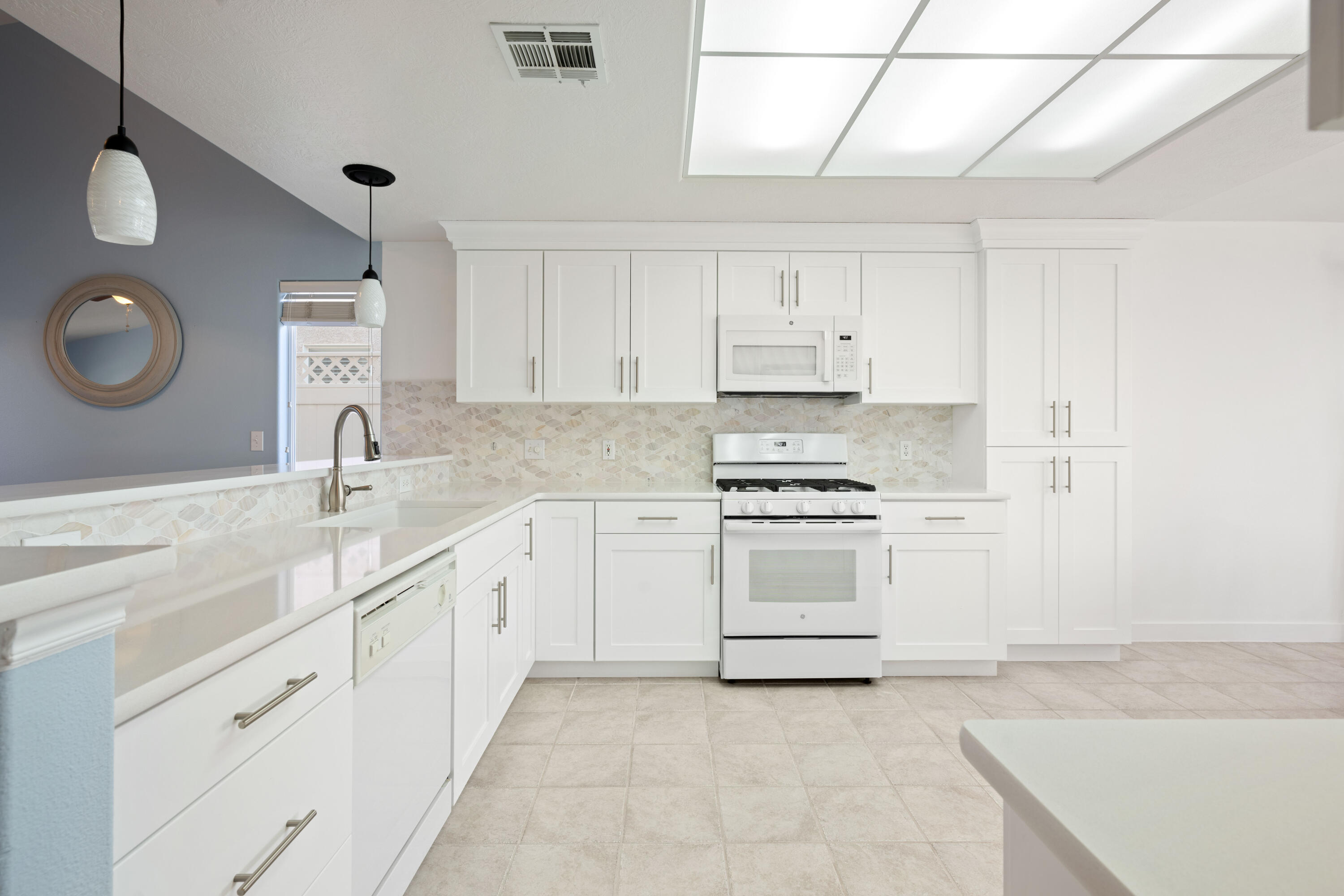 1825 W Mathis Park Unit: #33