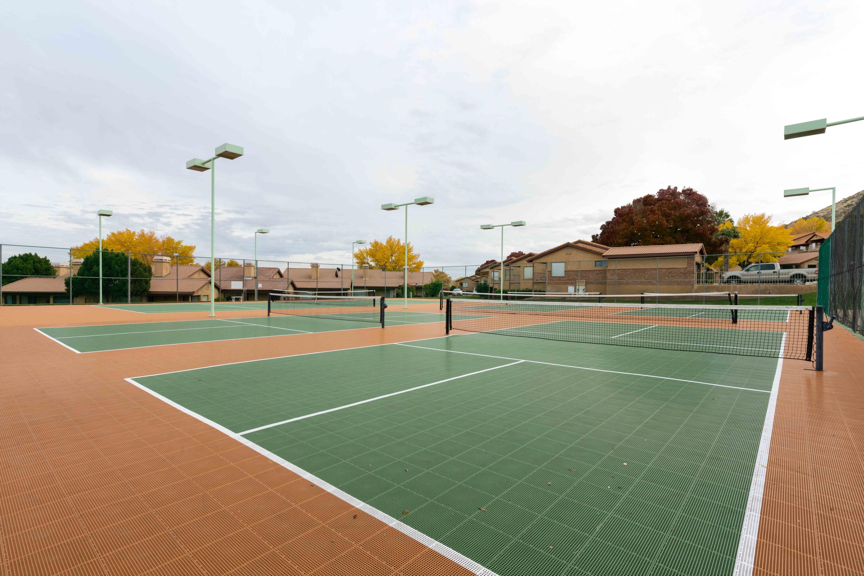 445 N Northridge Ave