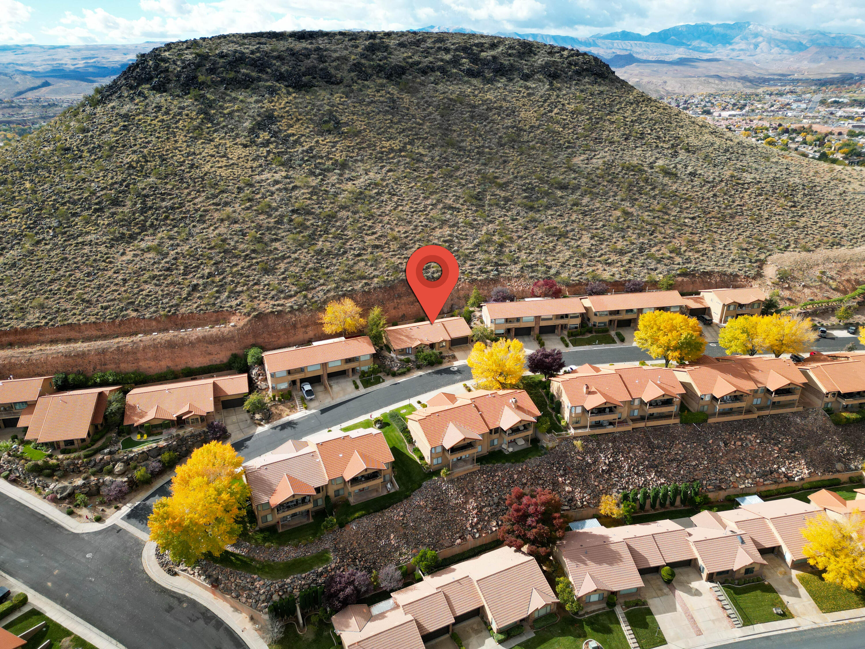 445 N Northridge Ave