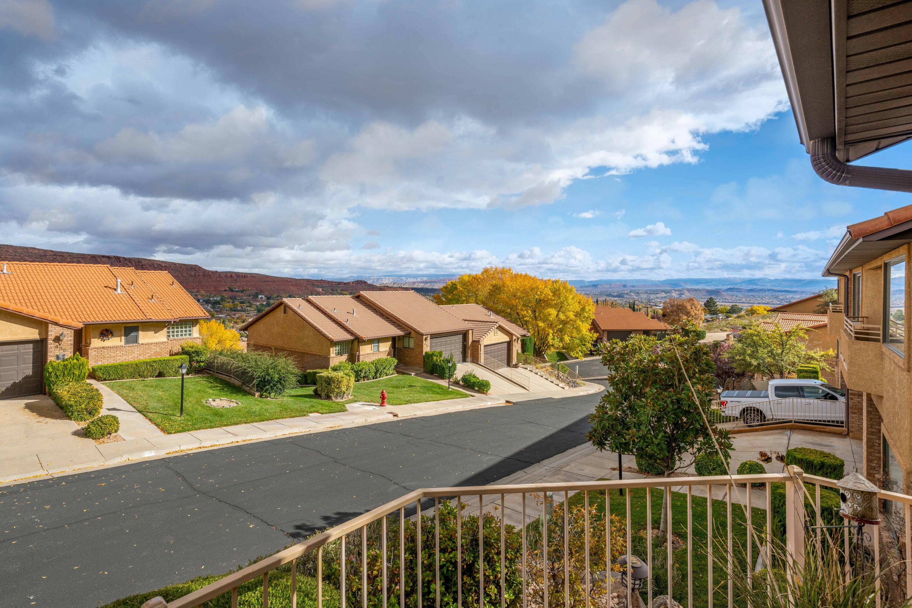 445 N Northridge Ave