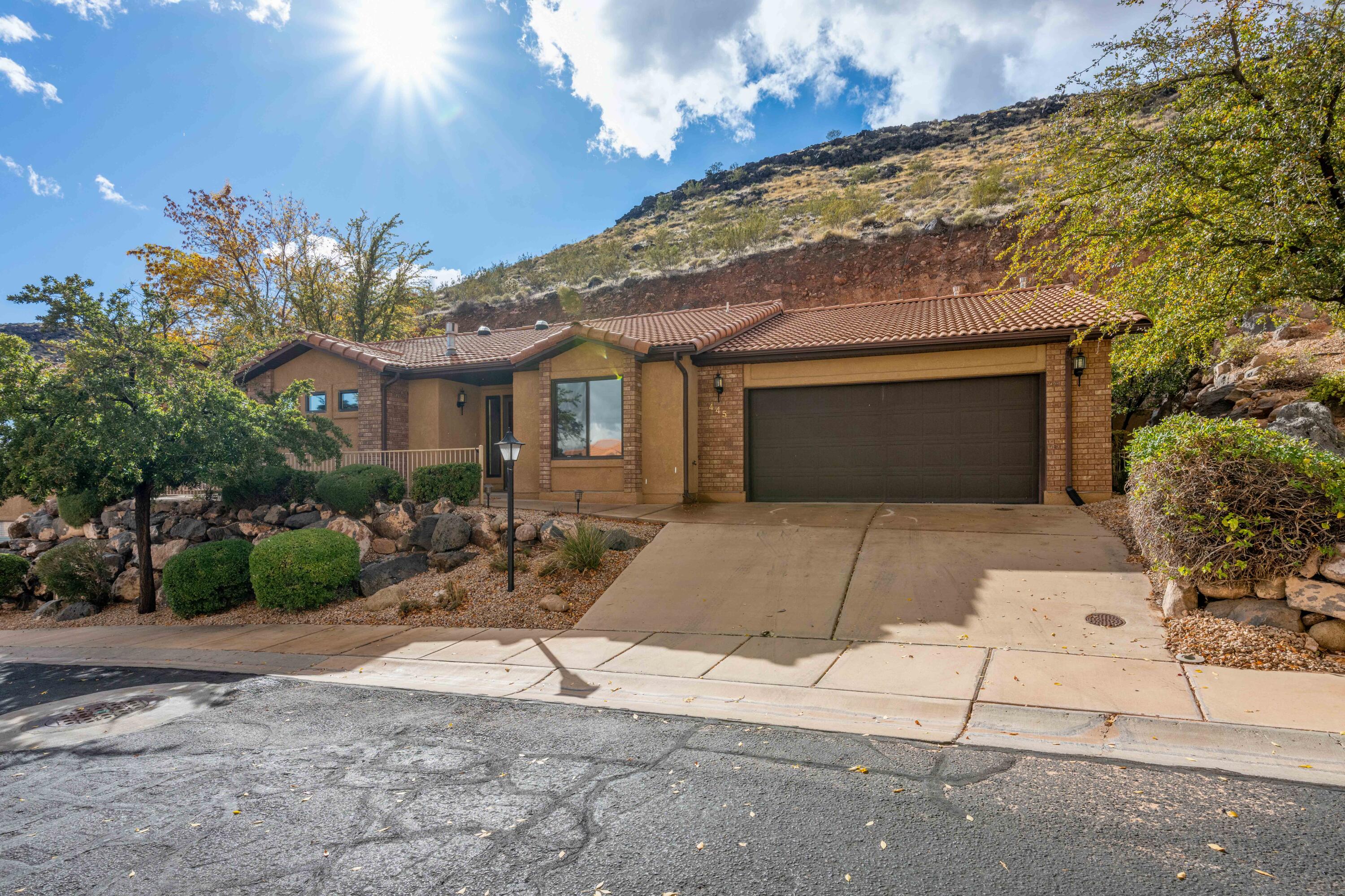 445 N Northridge Ave