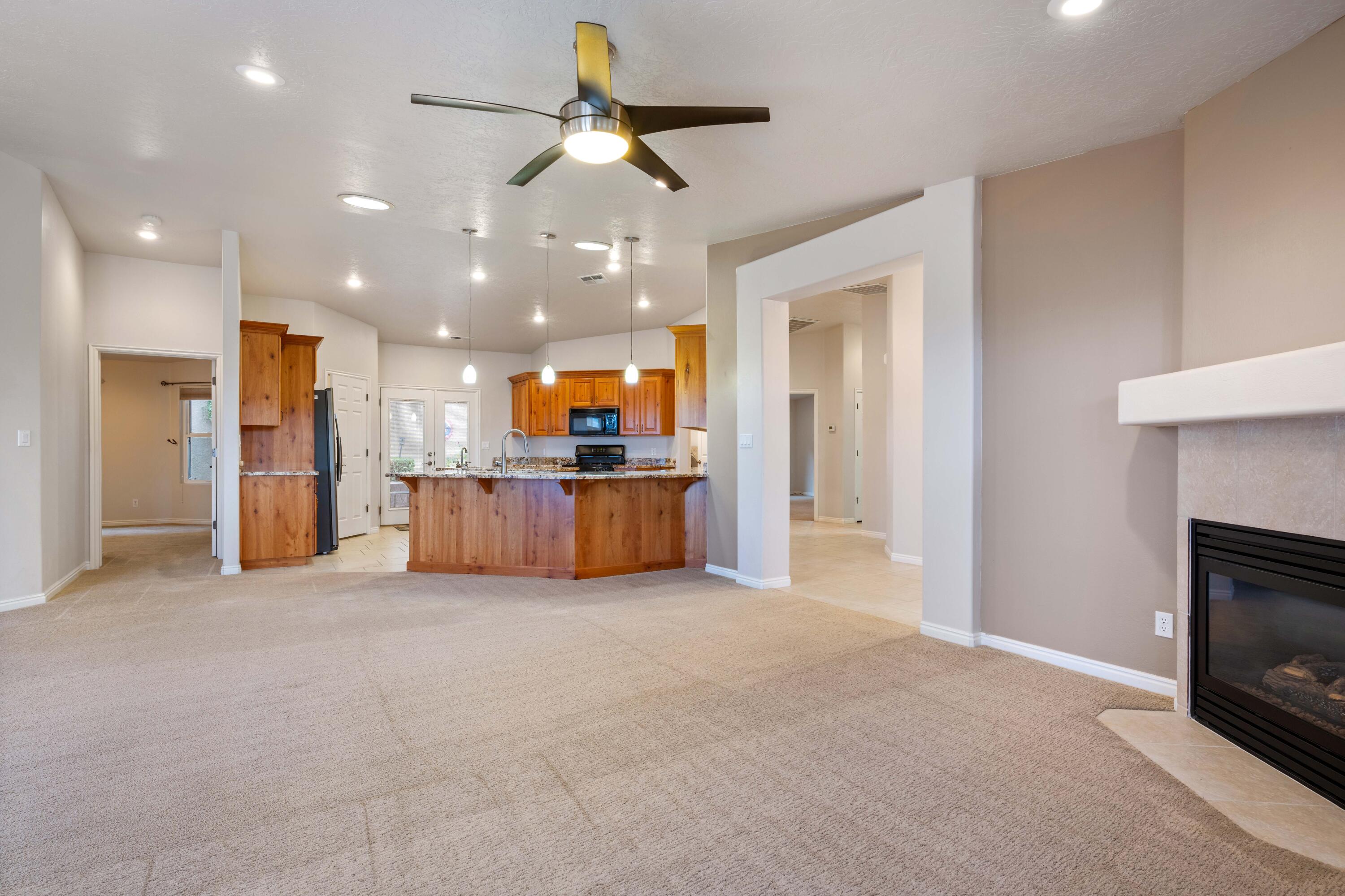 445 N Northridge Ave