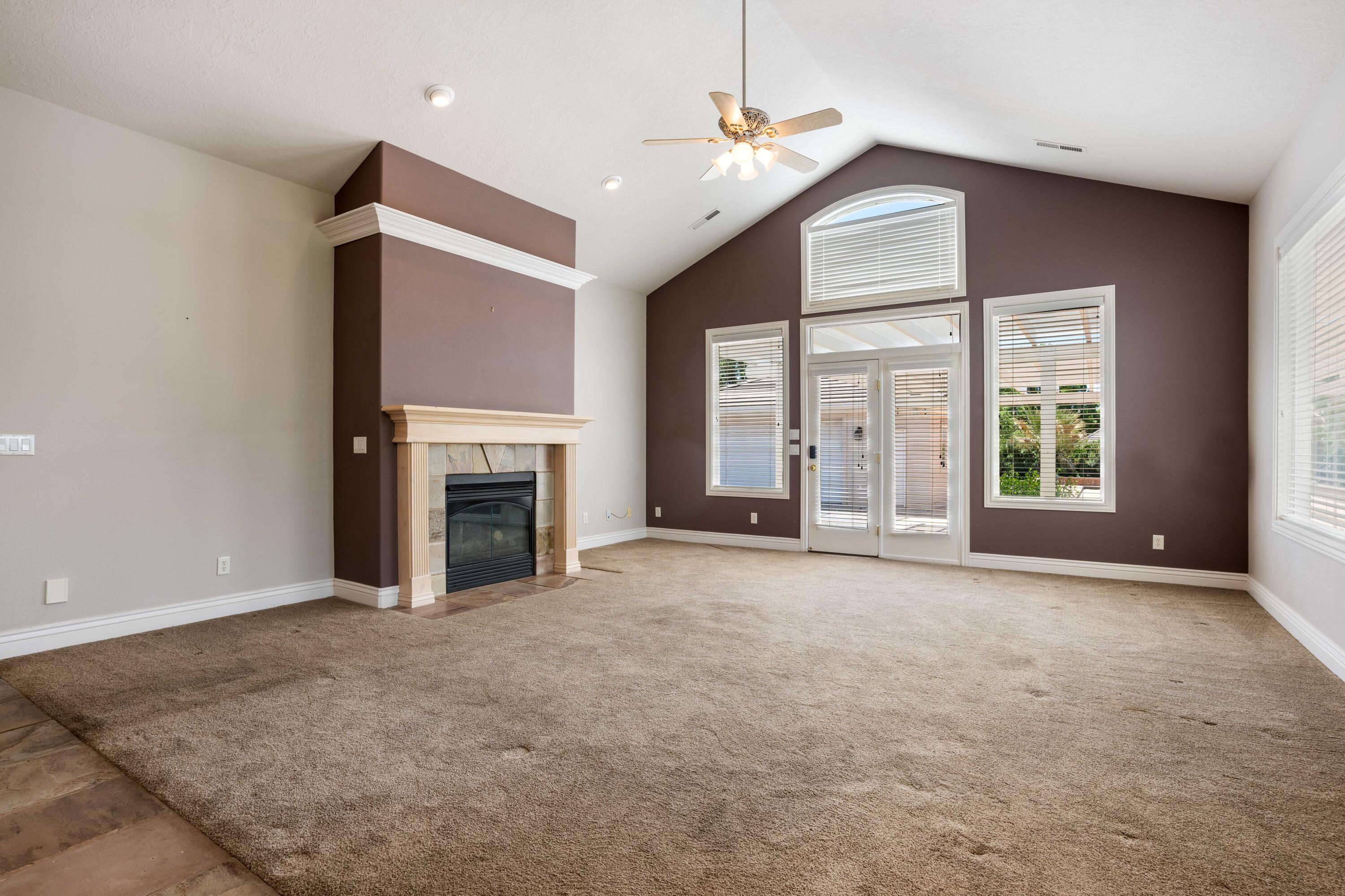 1329 W Bloomington DR S