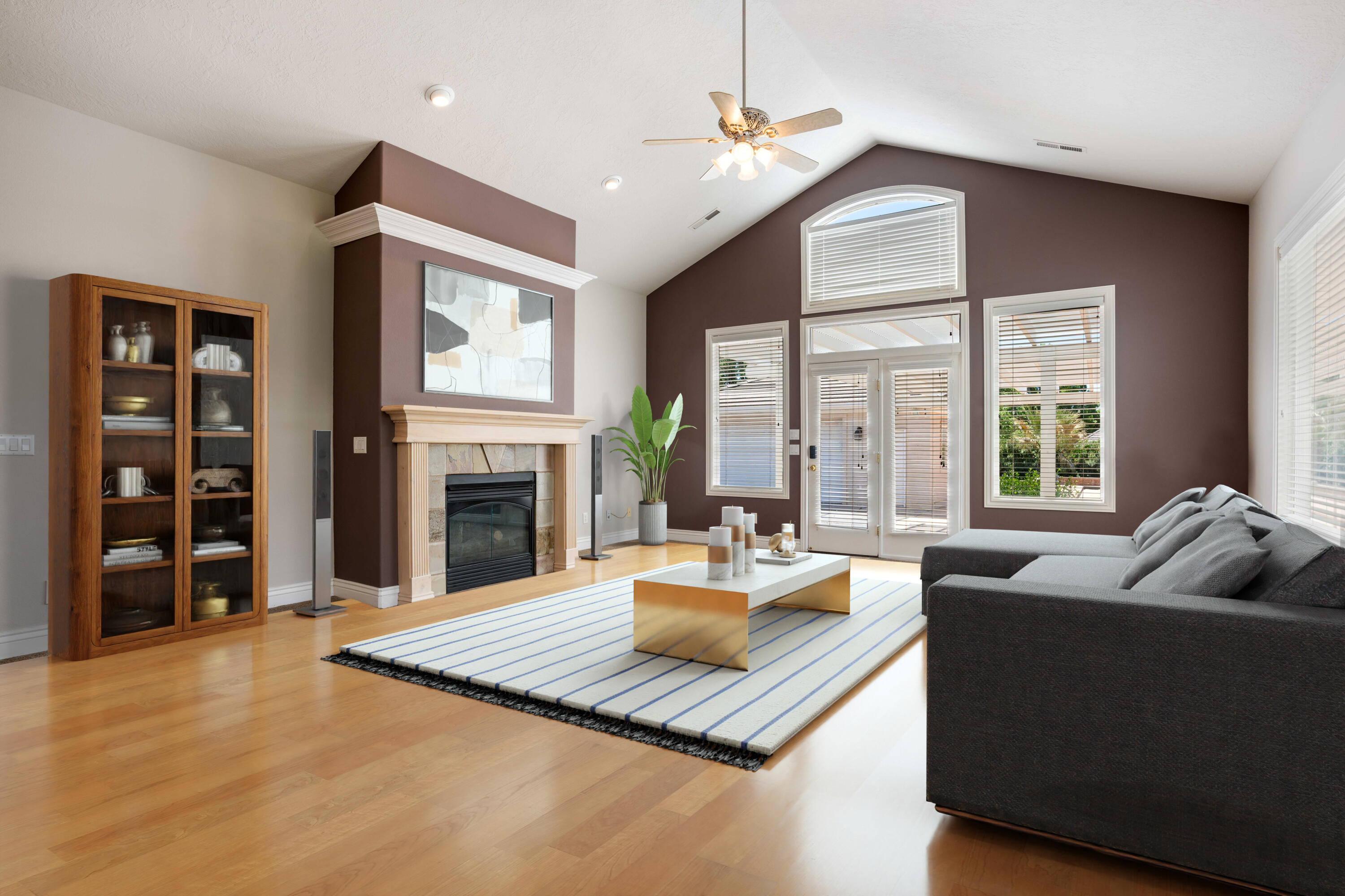 1329 W Bloomington DR S