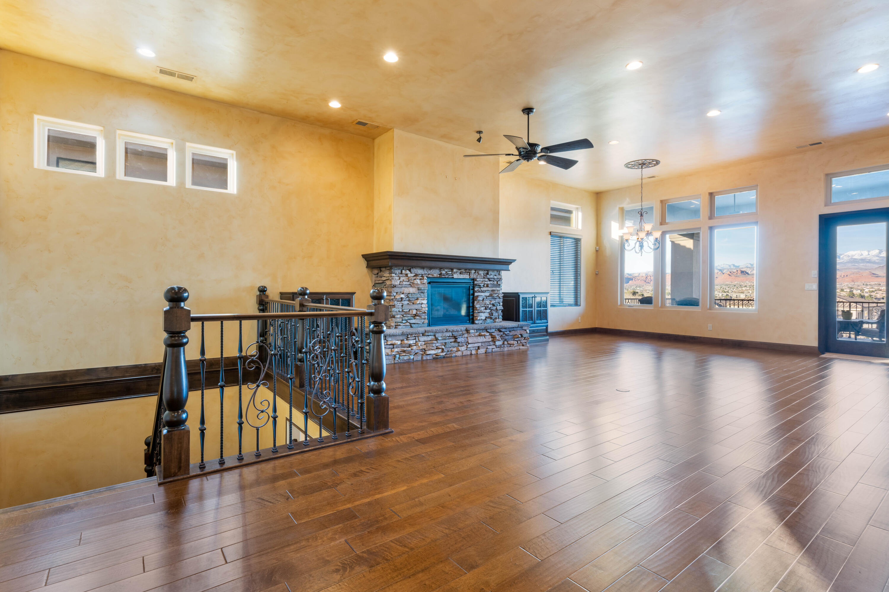 2243 W Sunbrook DR Unit: 124