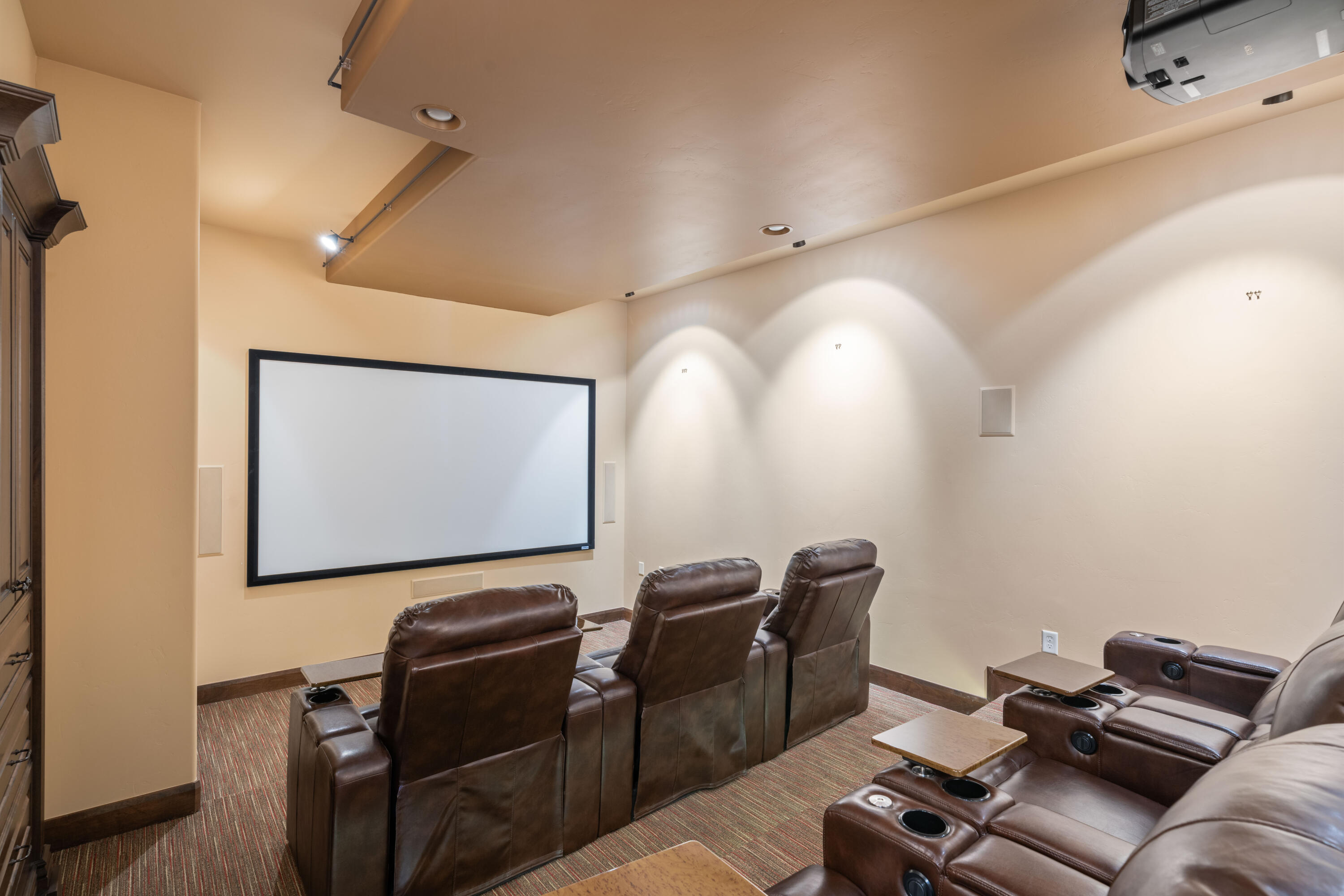 2243 W Sunbrook DR Unit: 124