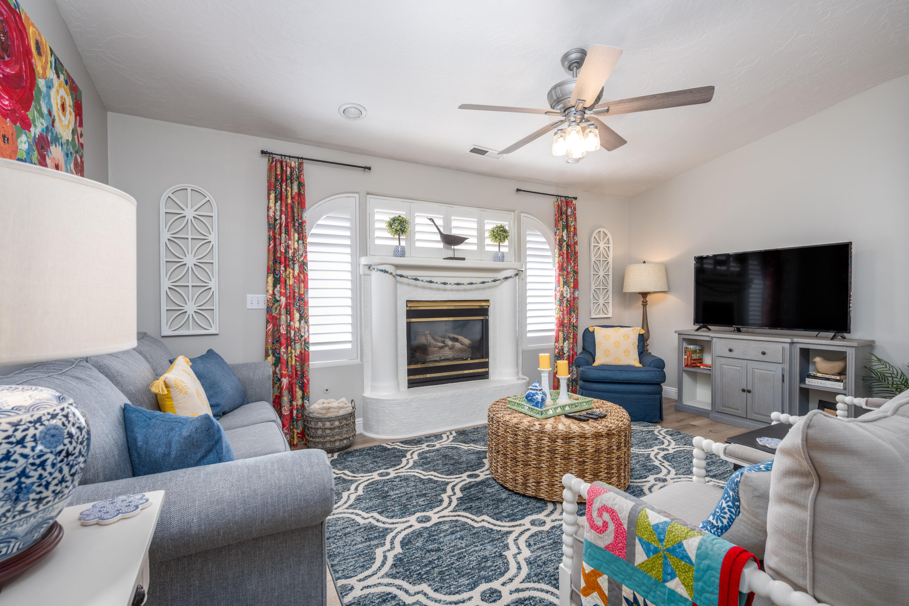 2050 W Canyon View DR Unit: #218