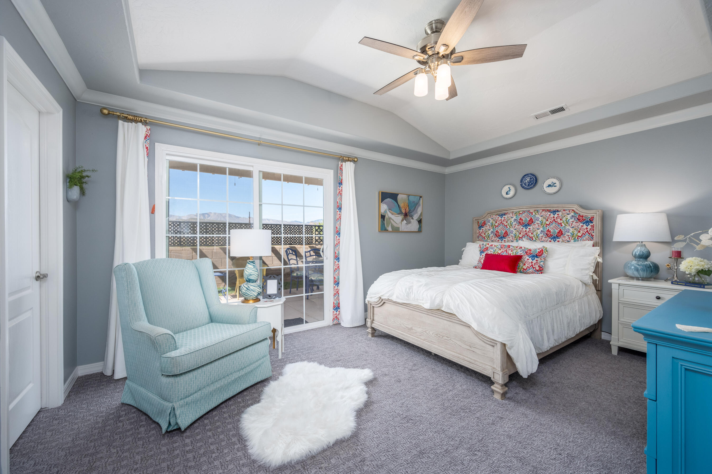 2050 W Canyon View DR Unit: #218