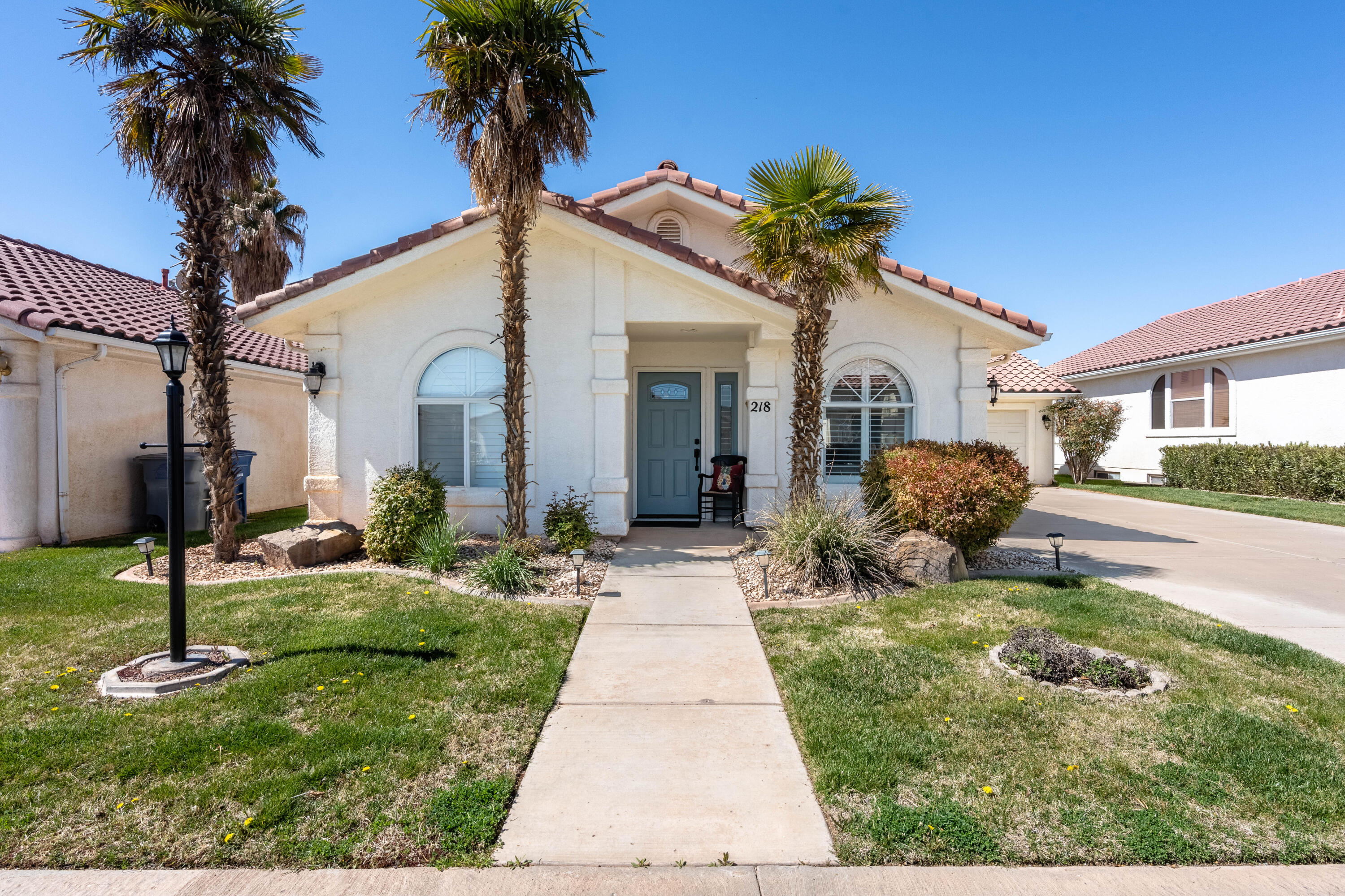 2050 W Canyon View DR Unit: #218