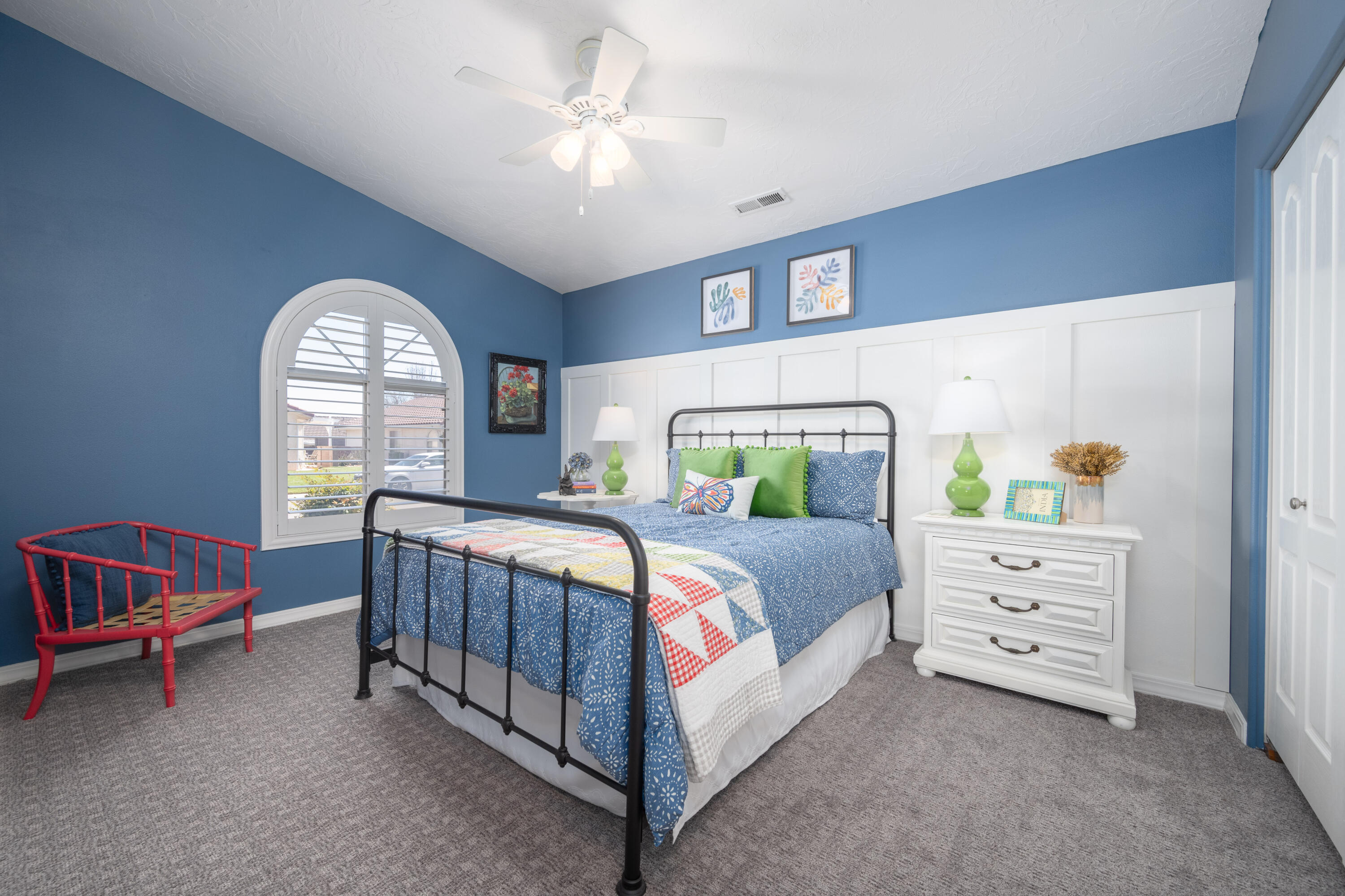 2050 W Canyon View DR Unit: #218