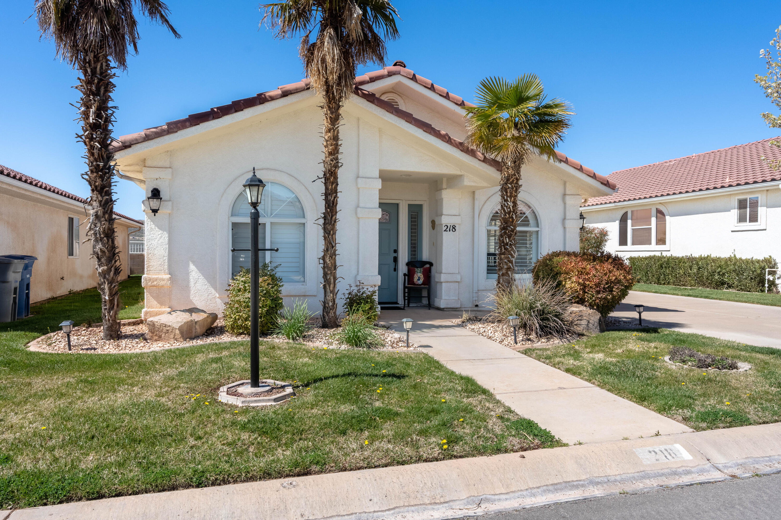 2050 W Canyon View DR Unit: #218