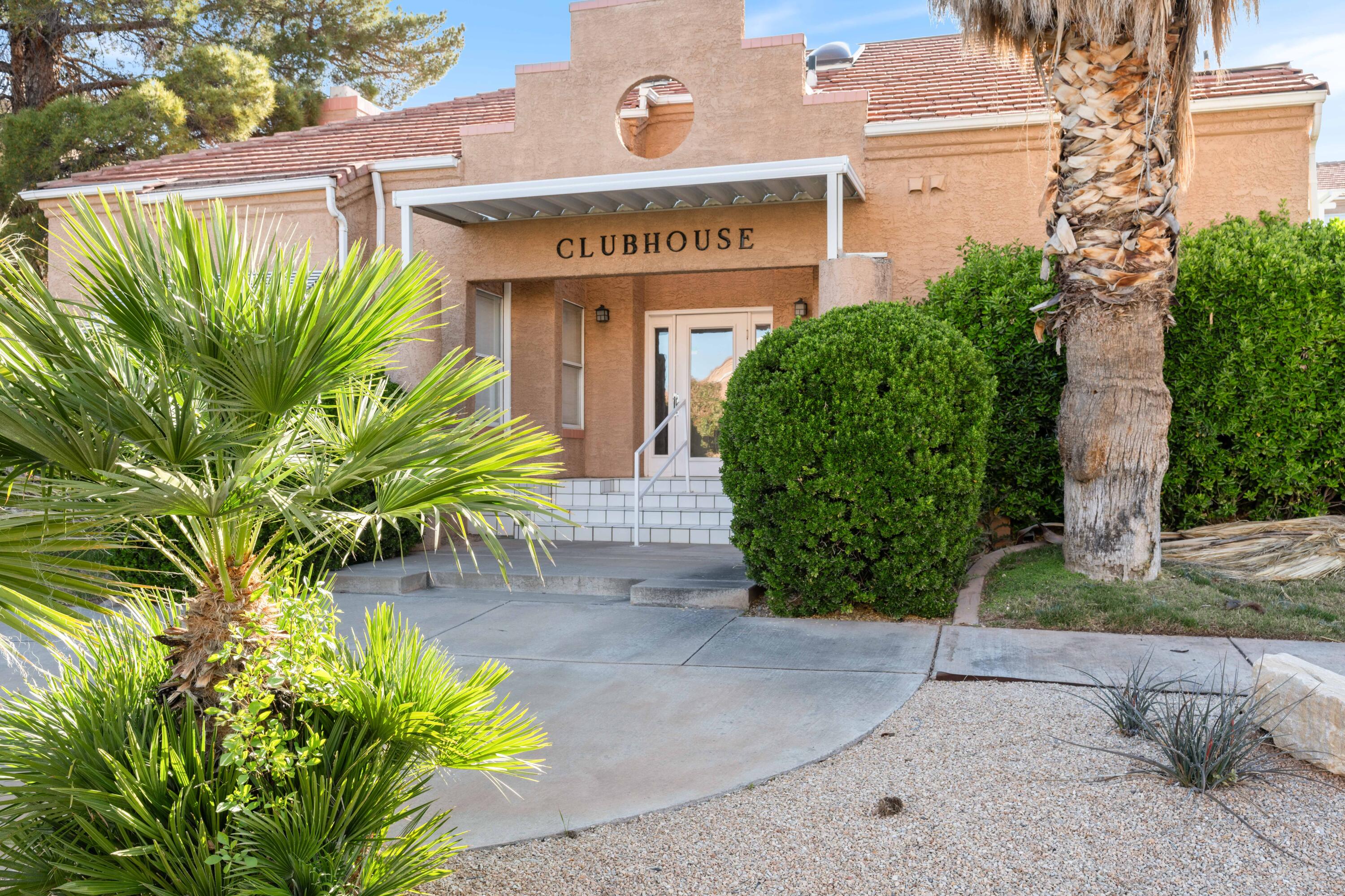 2050 S 1400 E Unit: A101