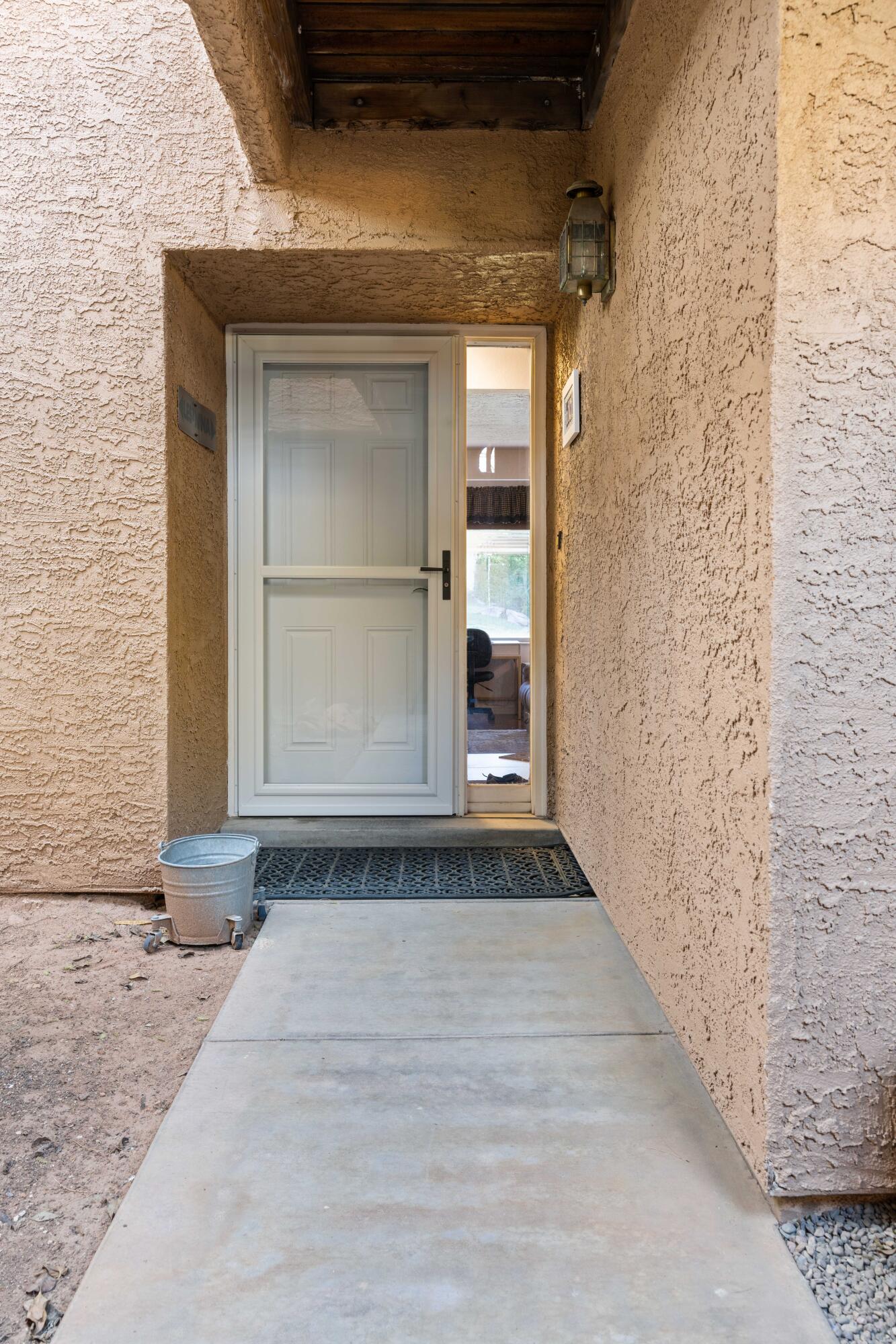 2050 S 1400 E Unit: A101