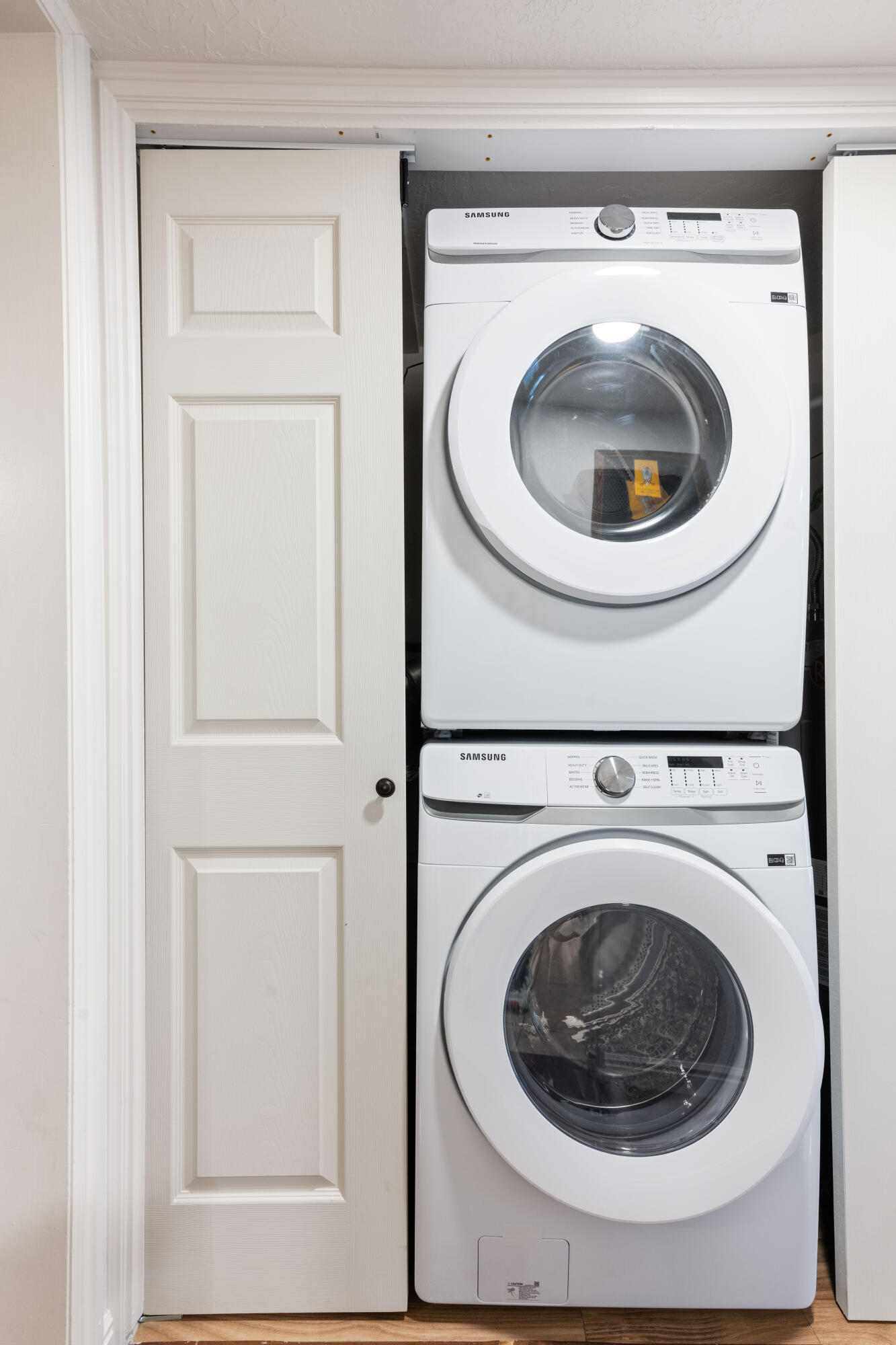 2050 S 1400 E Unit: A101