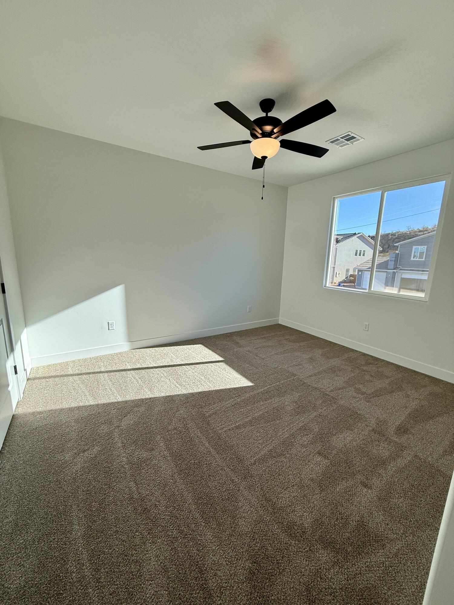 4231 E El Capitan Way