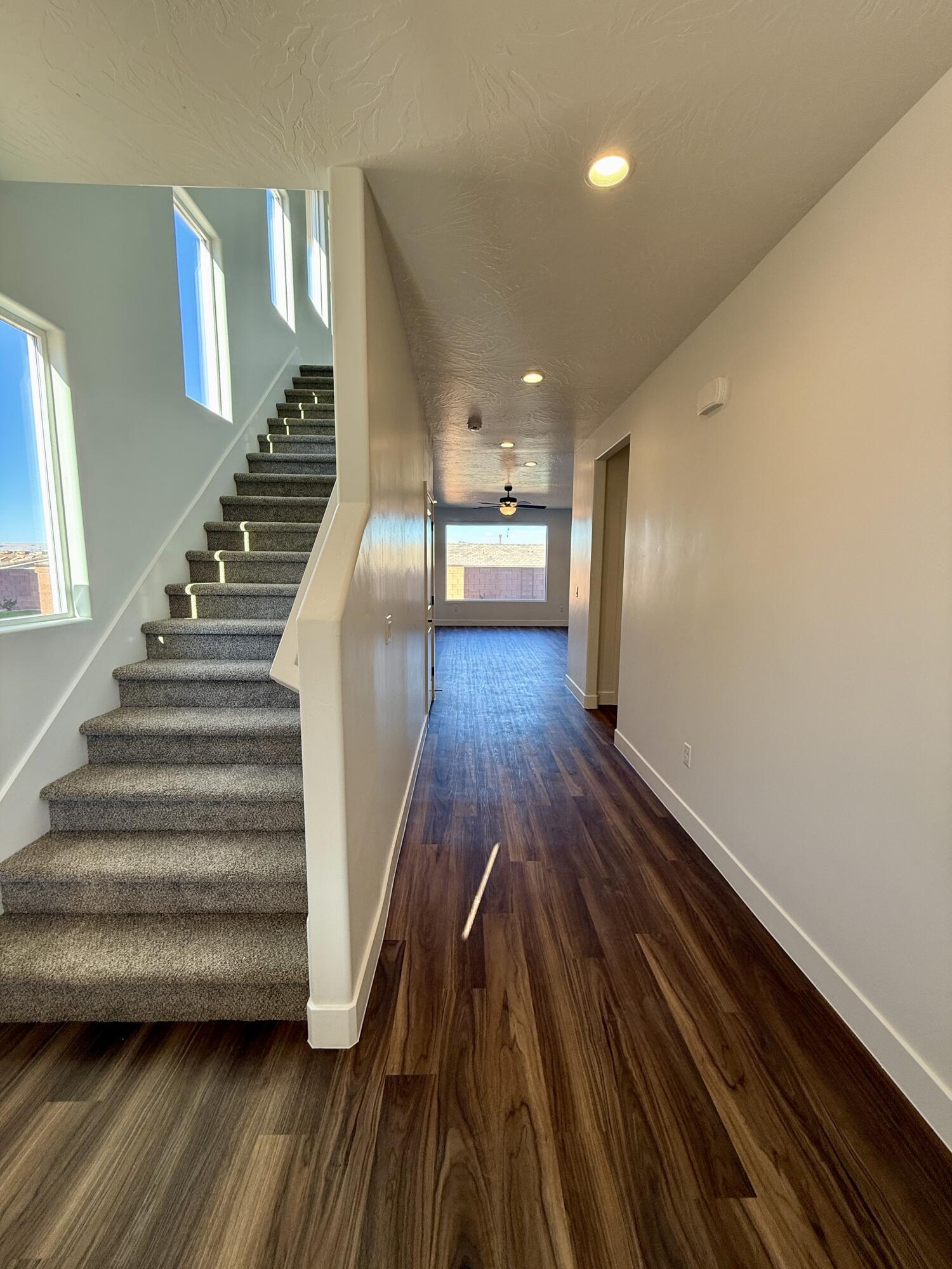 4231 E El Capitan Way