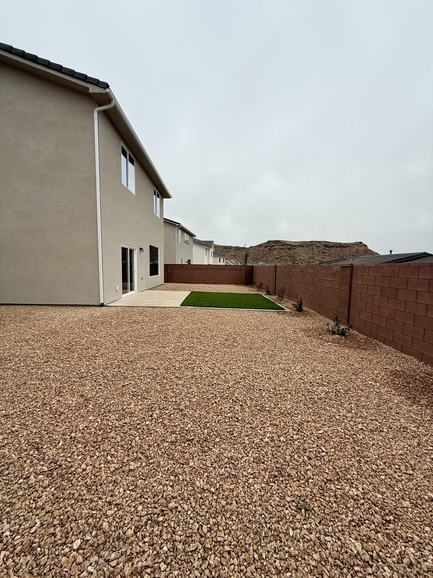 4231 E El Capitan Way