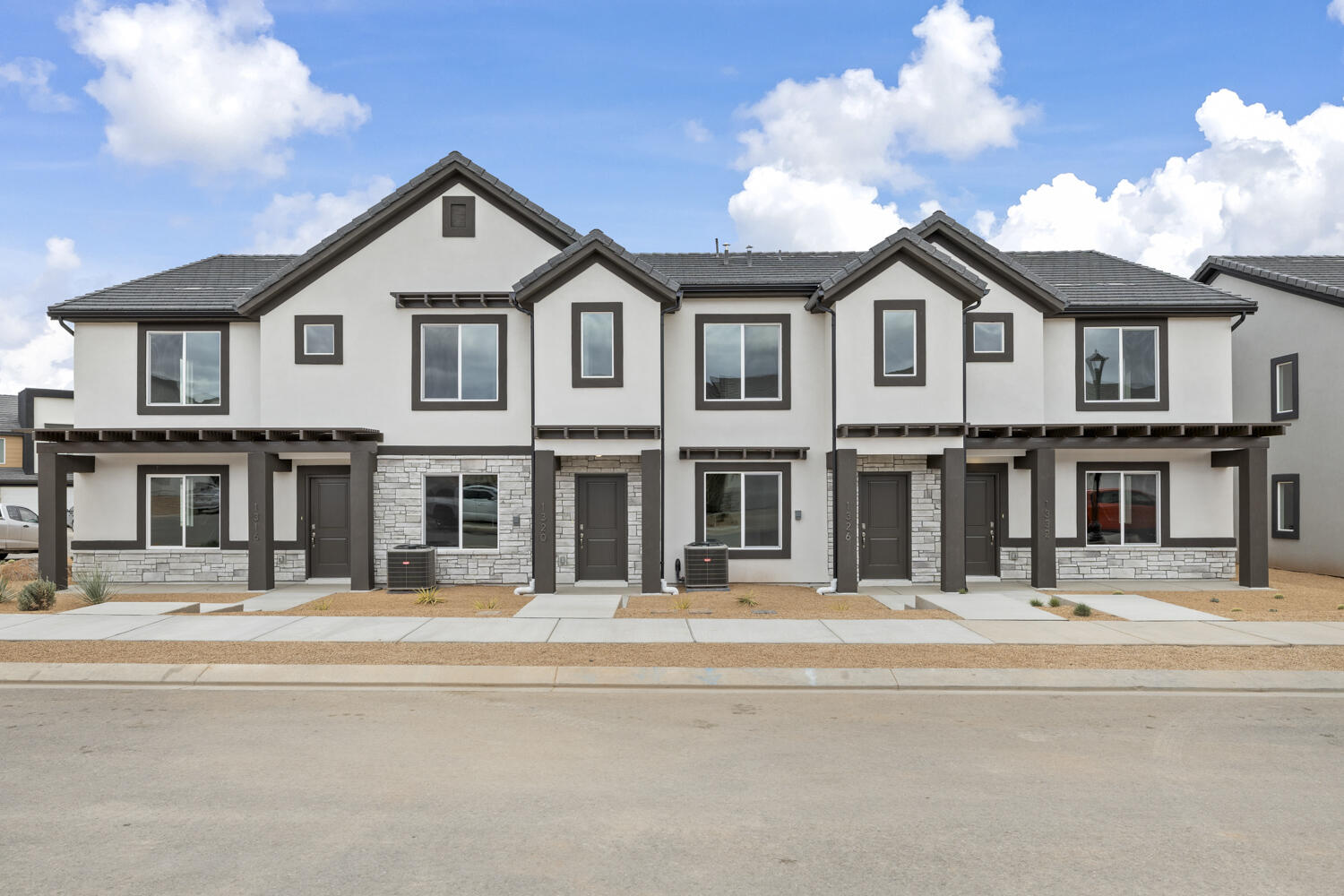 1742 S DEVILS GARDEN LN Unit: 2182