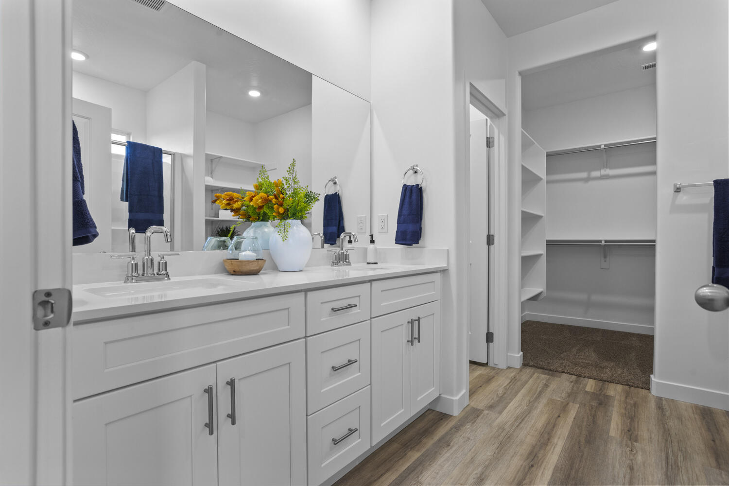 3518 E STILLWATER LN Unit: 4027