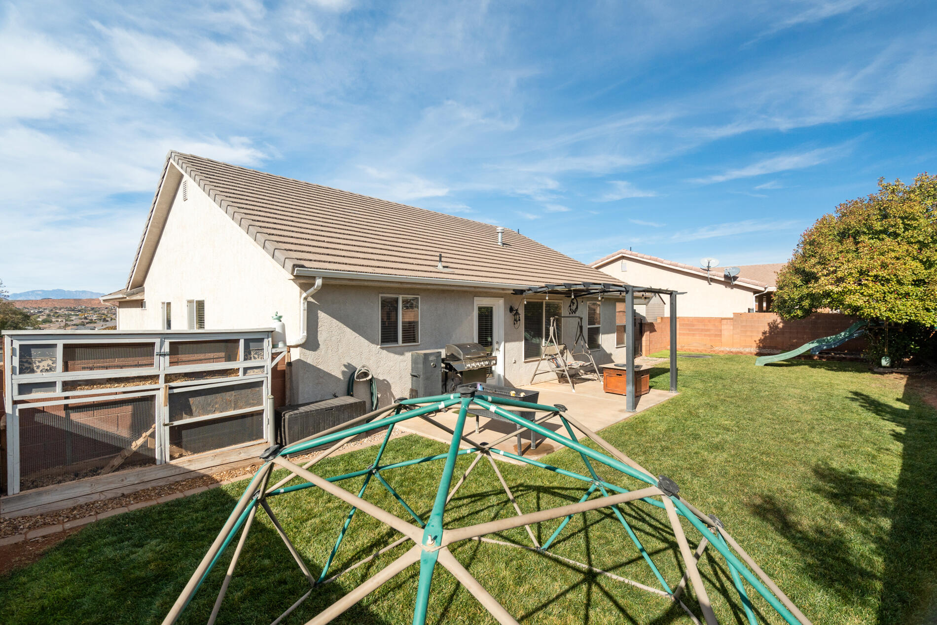 978 N Graham Manor